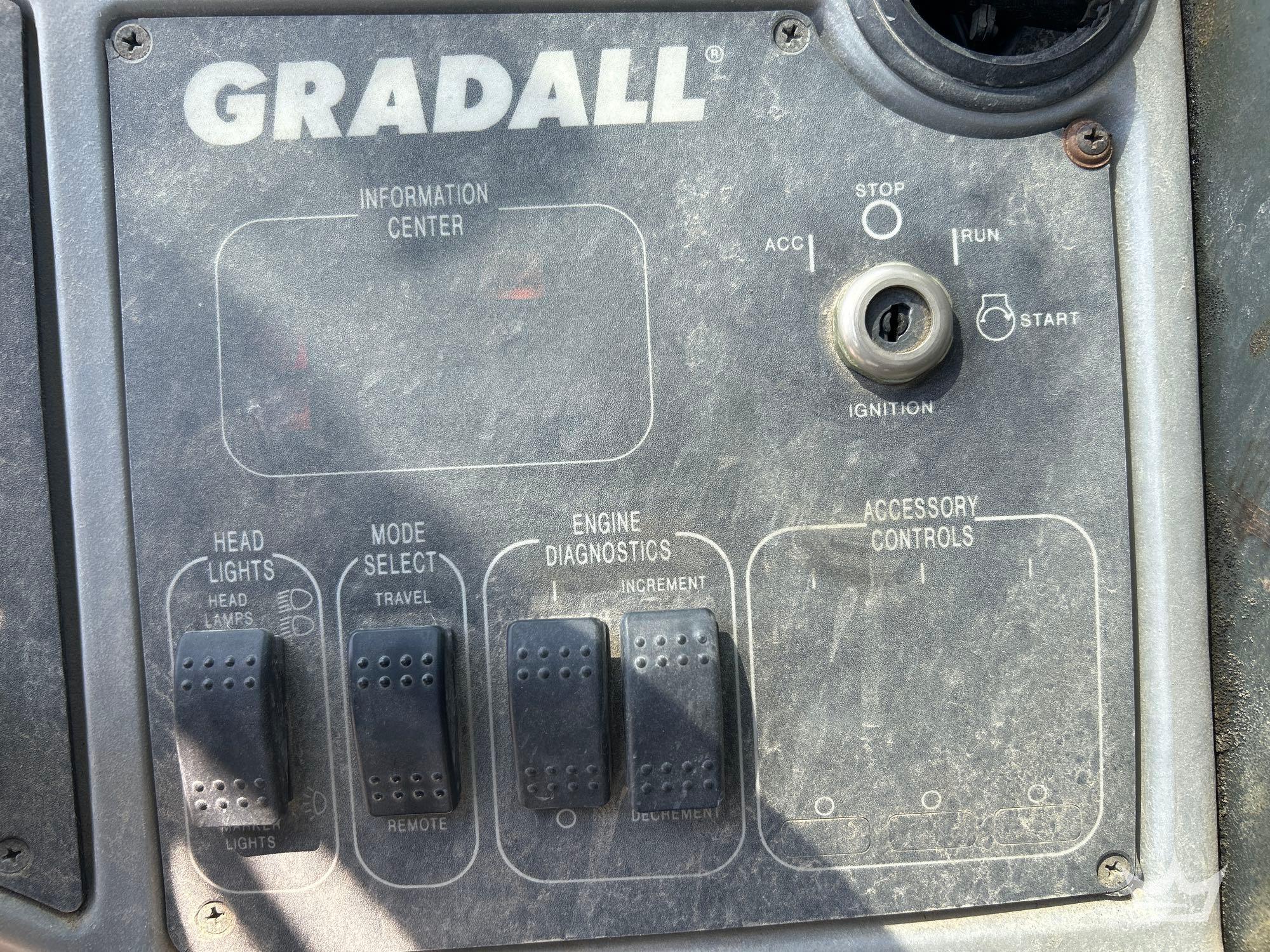 2011 Gradall XL 3100