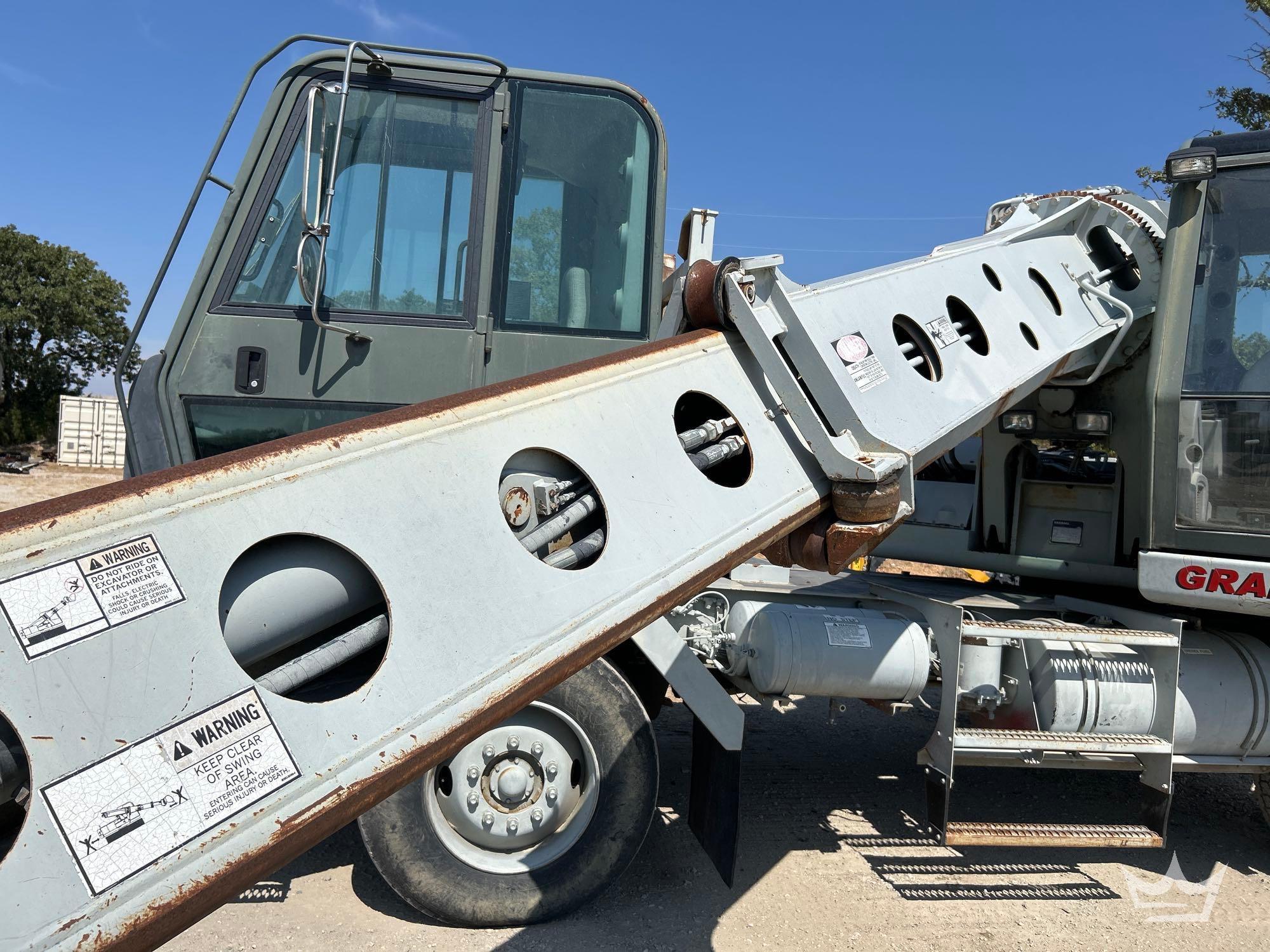 2011 Gradall XL 3100