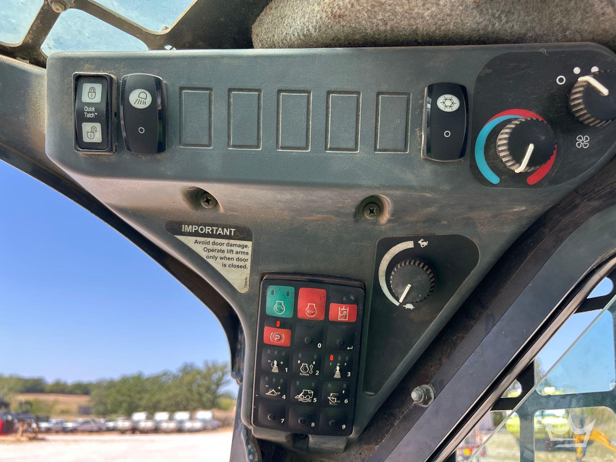 2021 John Deere 317G