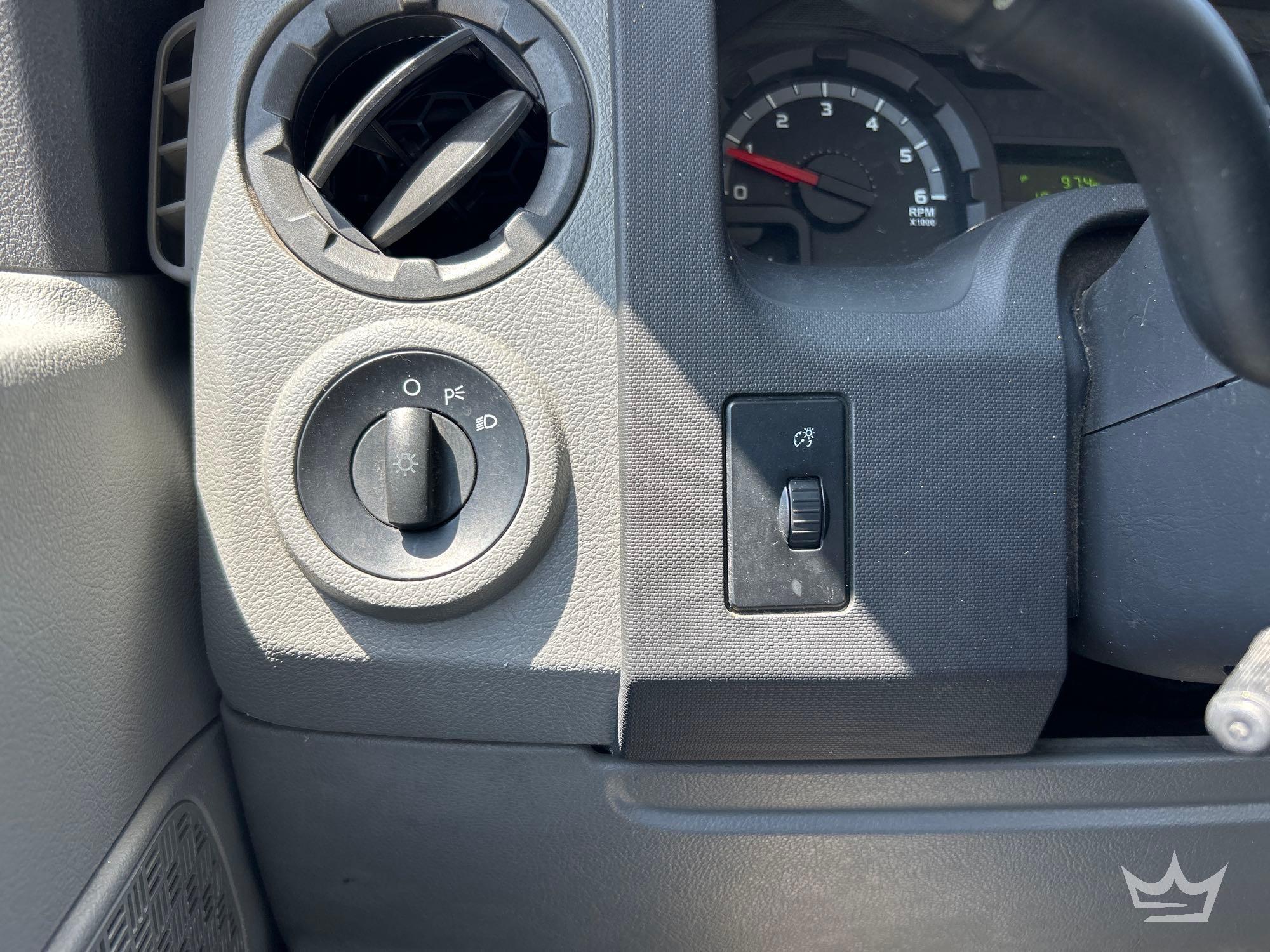 2014 Ford E350