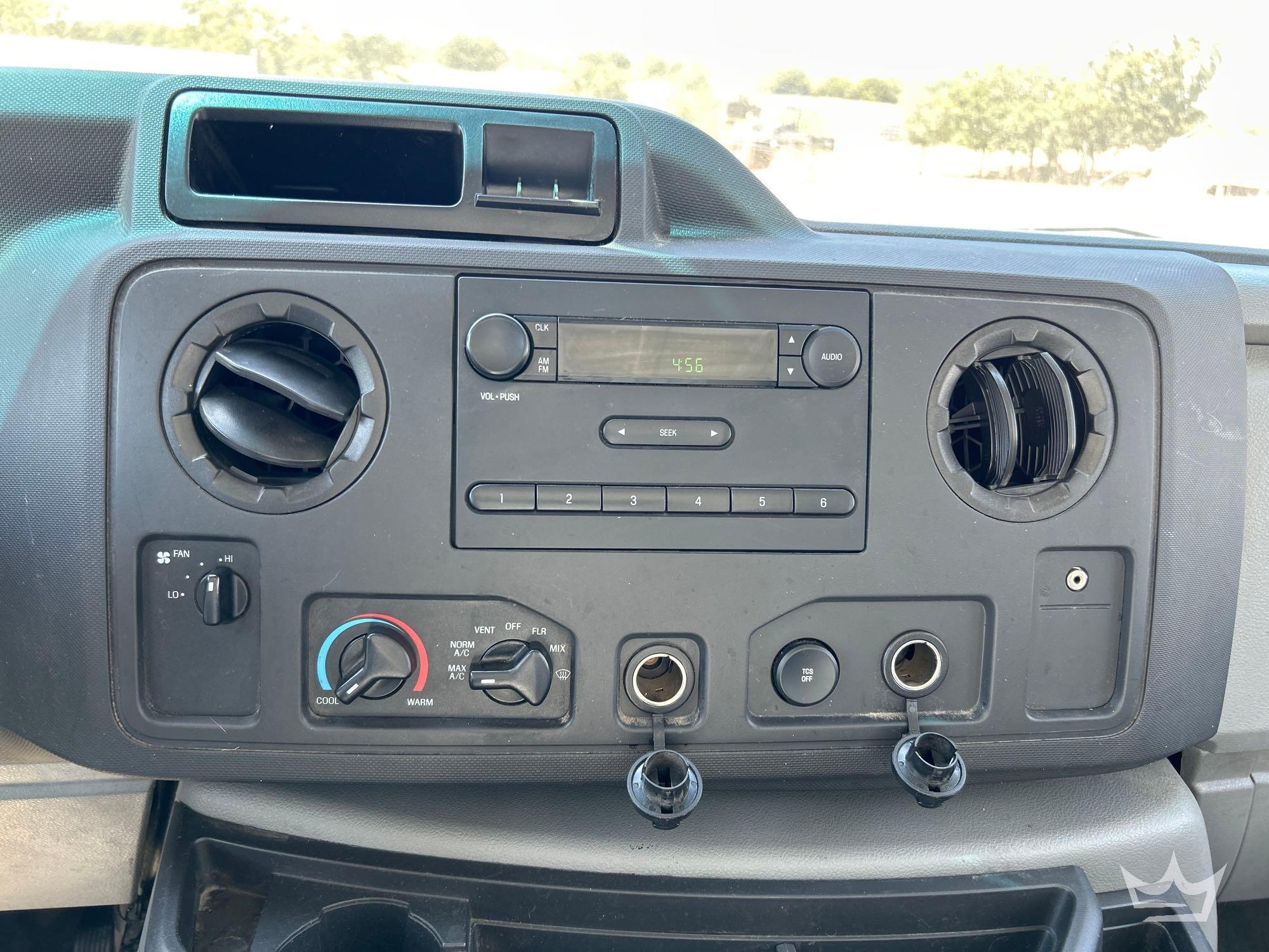 2014 Ford E350