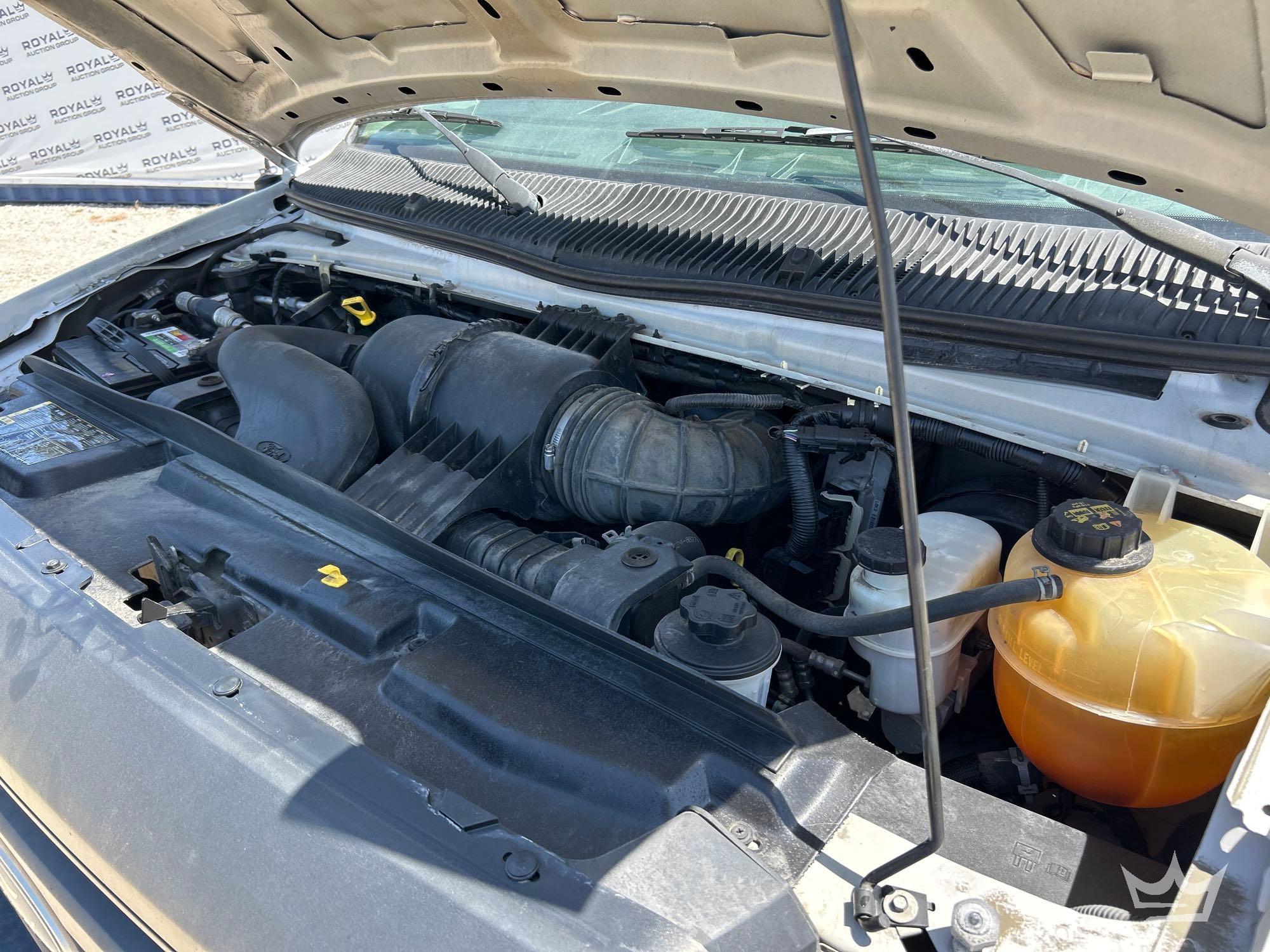 2014 Ford E350