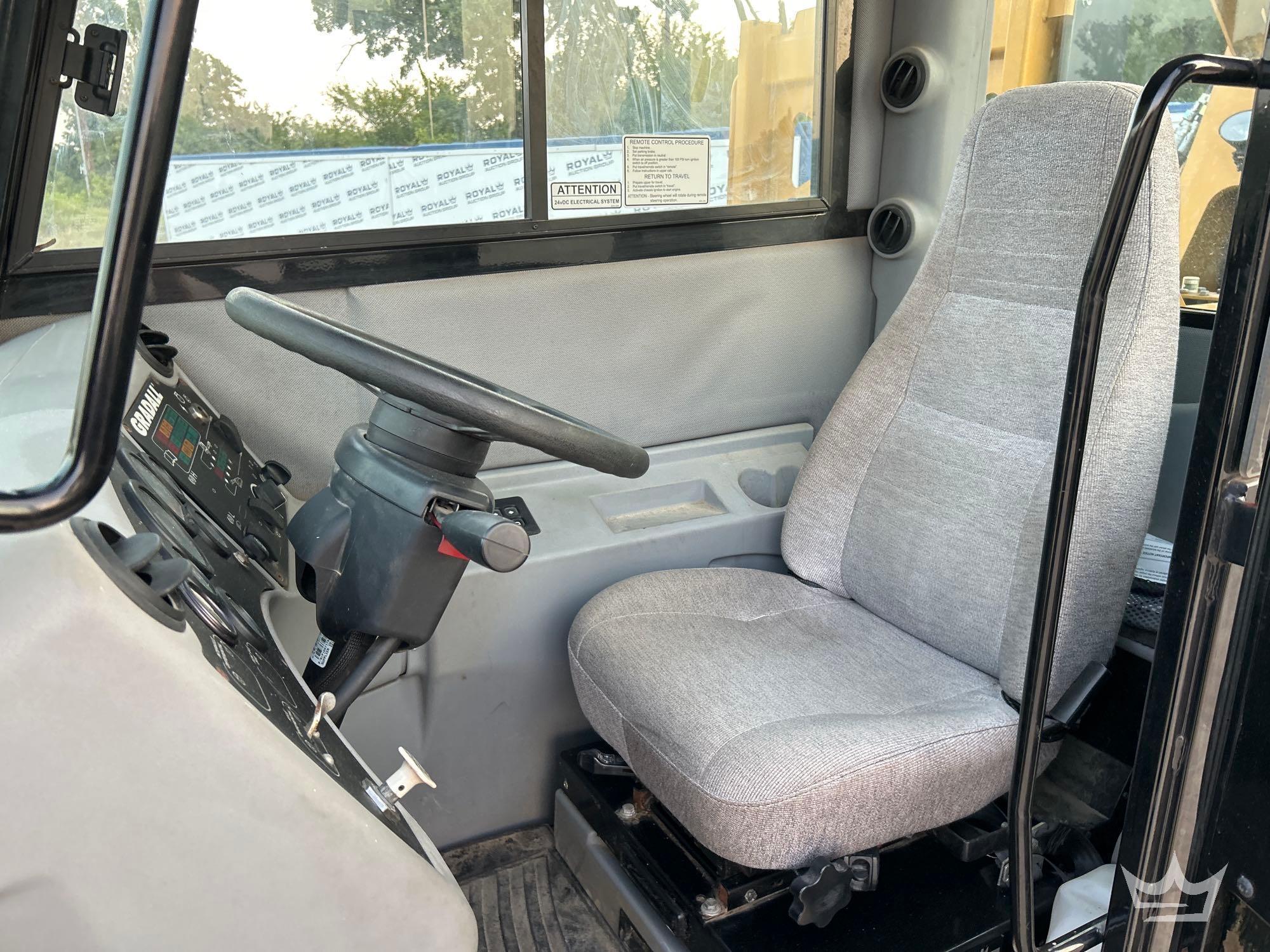 2014 Gradall XL 3100