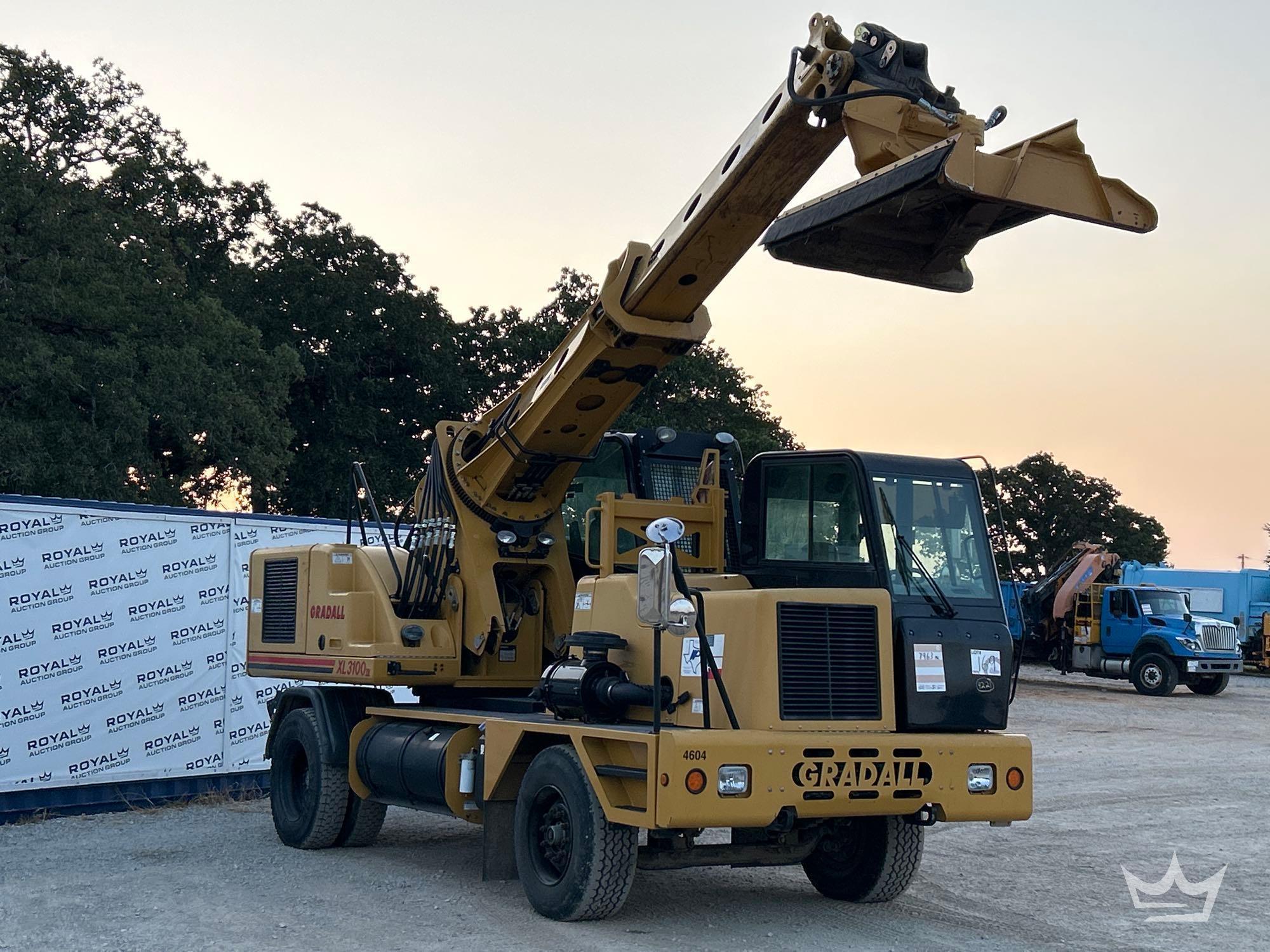 2014 Gradall XL 3100