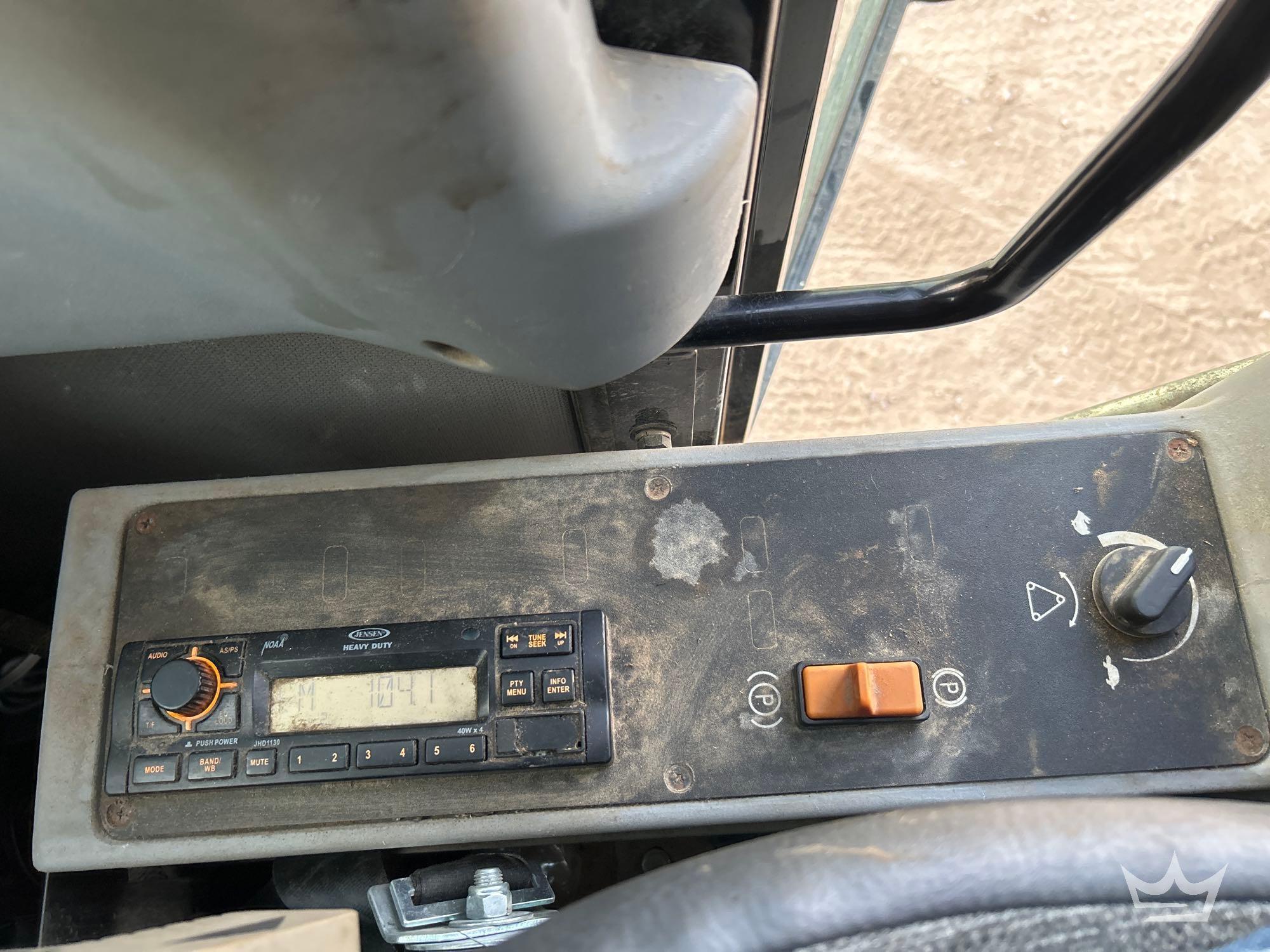 2014 Gradall XL 3100