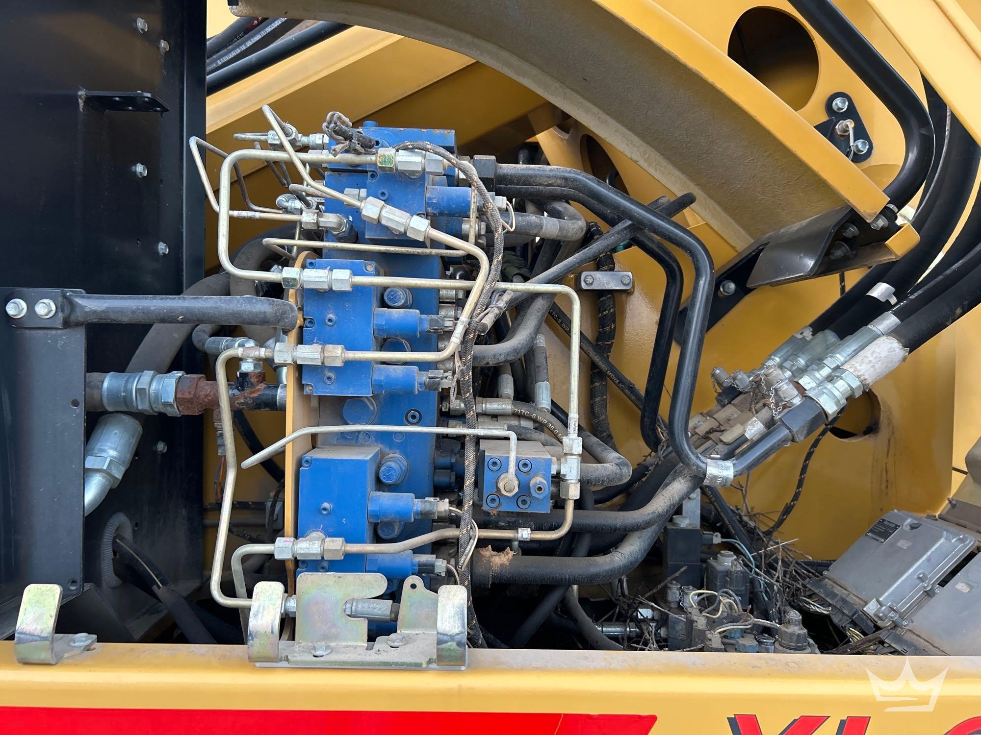 2014 Gradall XL 3100