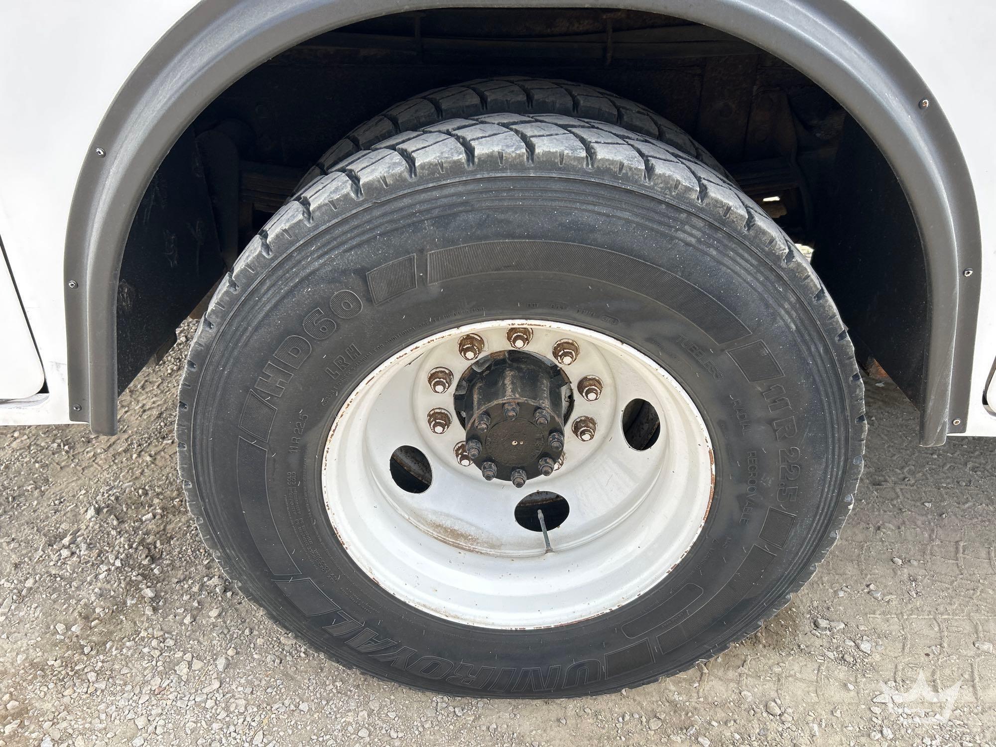 2007 Ford F750