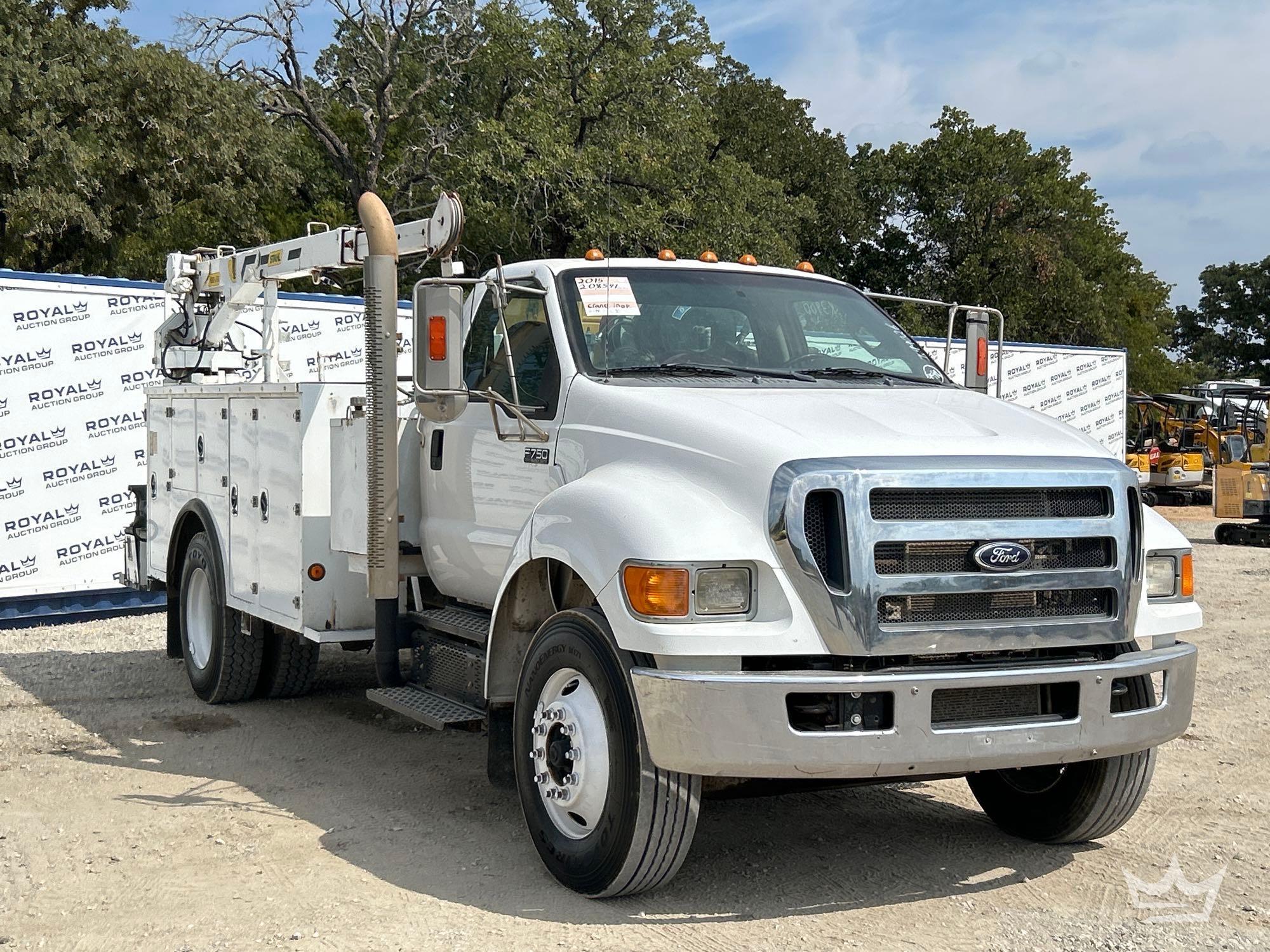 2015 Ford F750