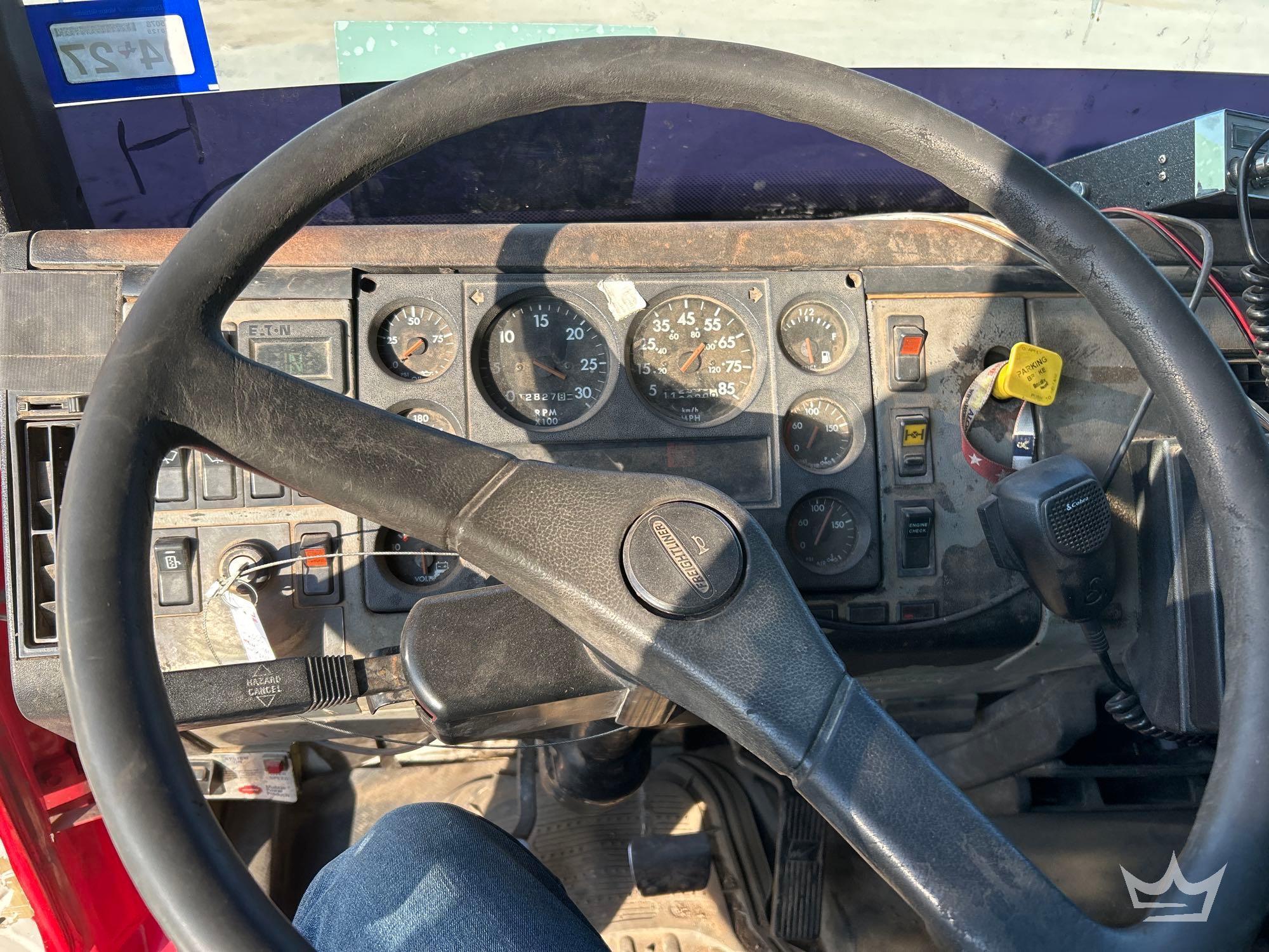 2000 Freightliner FL70