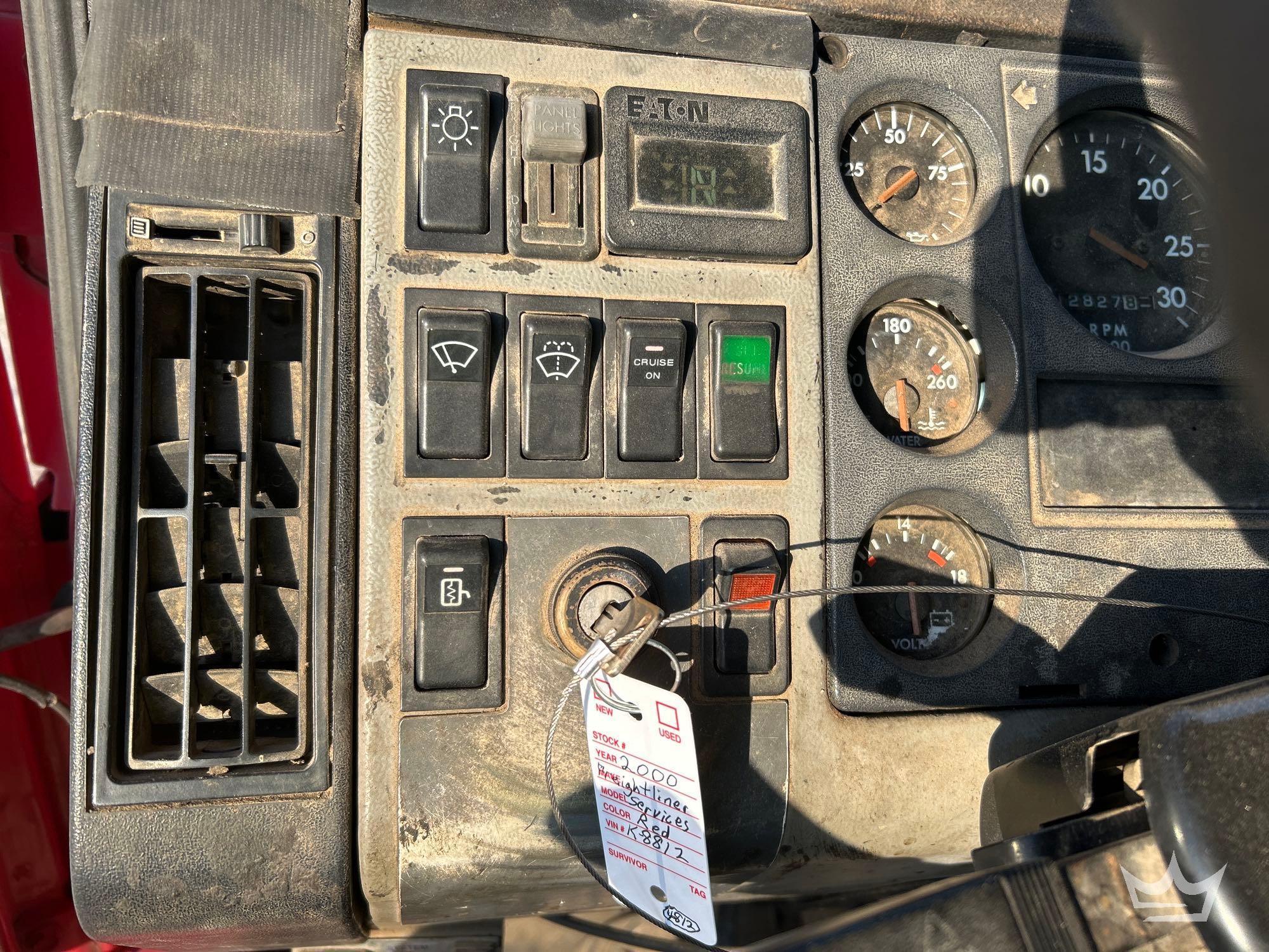 2000 Freightliner FL70
