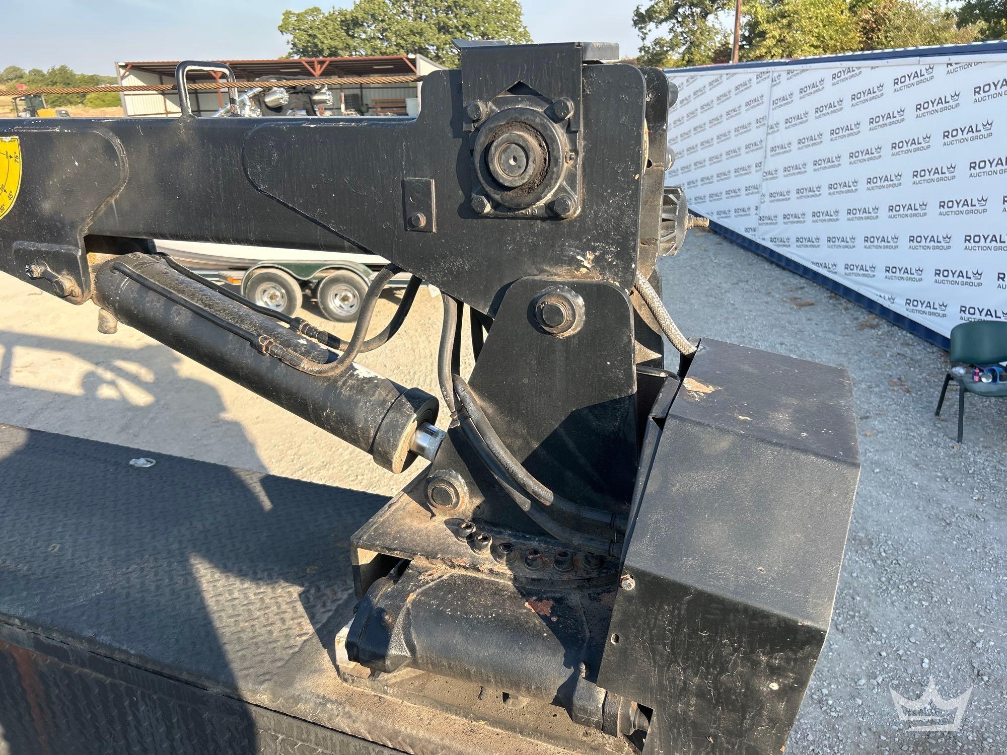 2000 Freightliner FL70