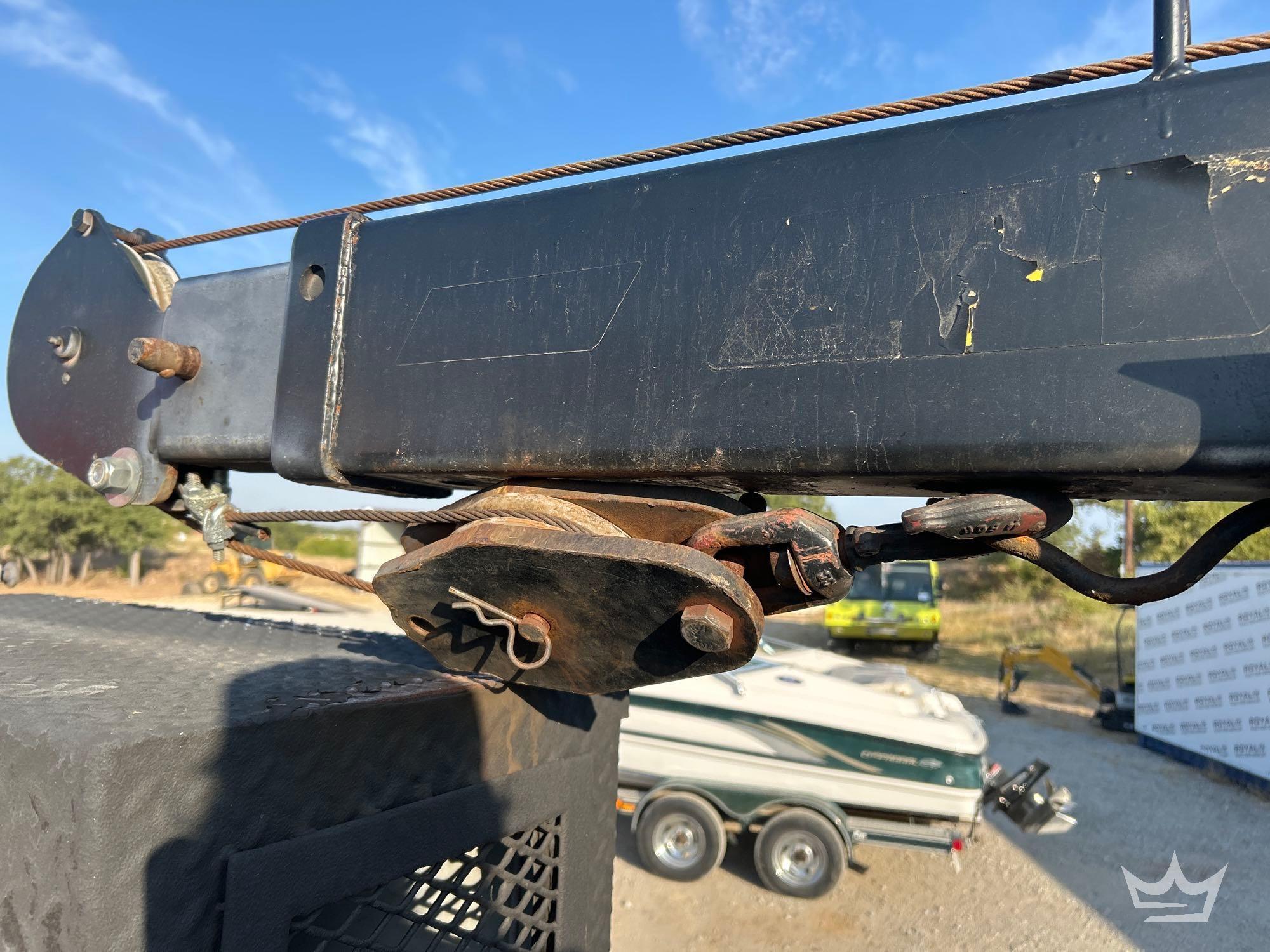 2000 Freightliner FL70