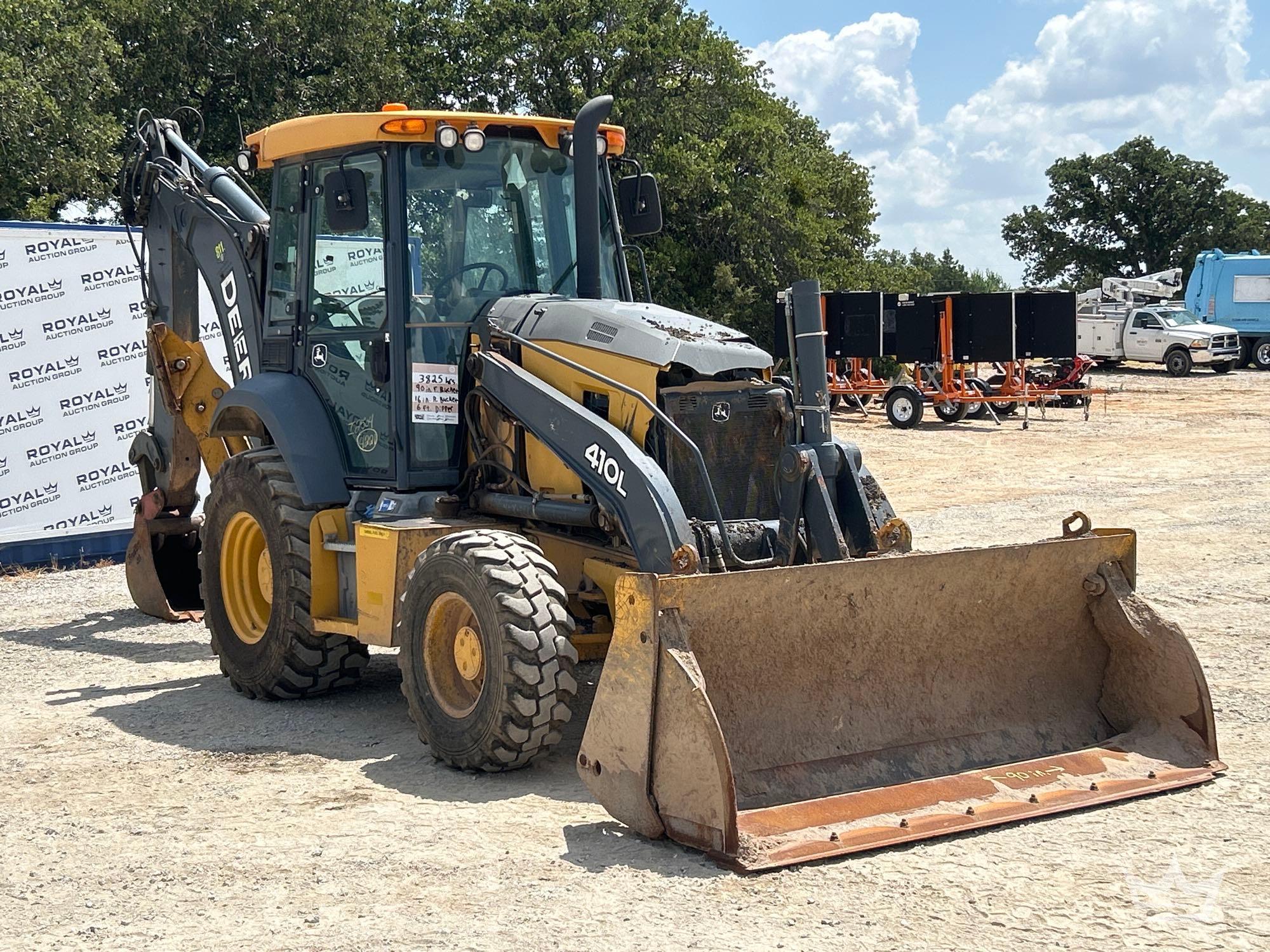 2019 John Deere 410LE