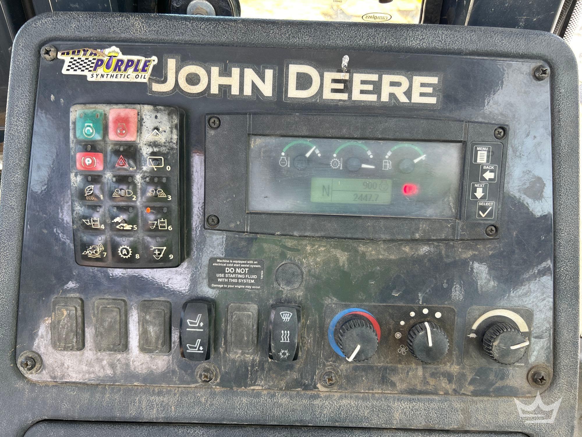 2015 John Deere 410LE