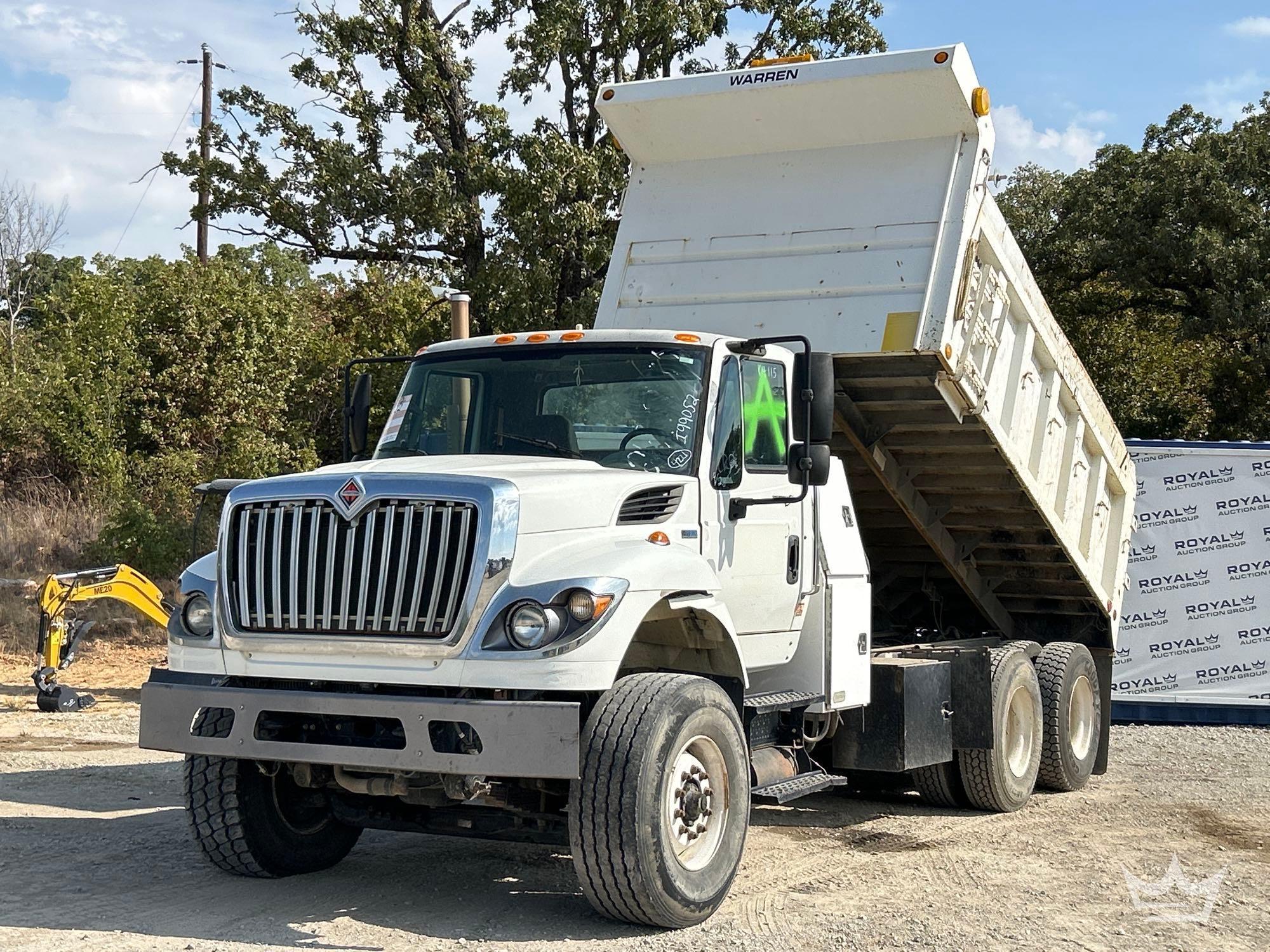 2012 International 7500 WORKSTAR