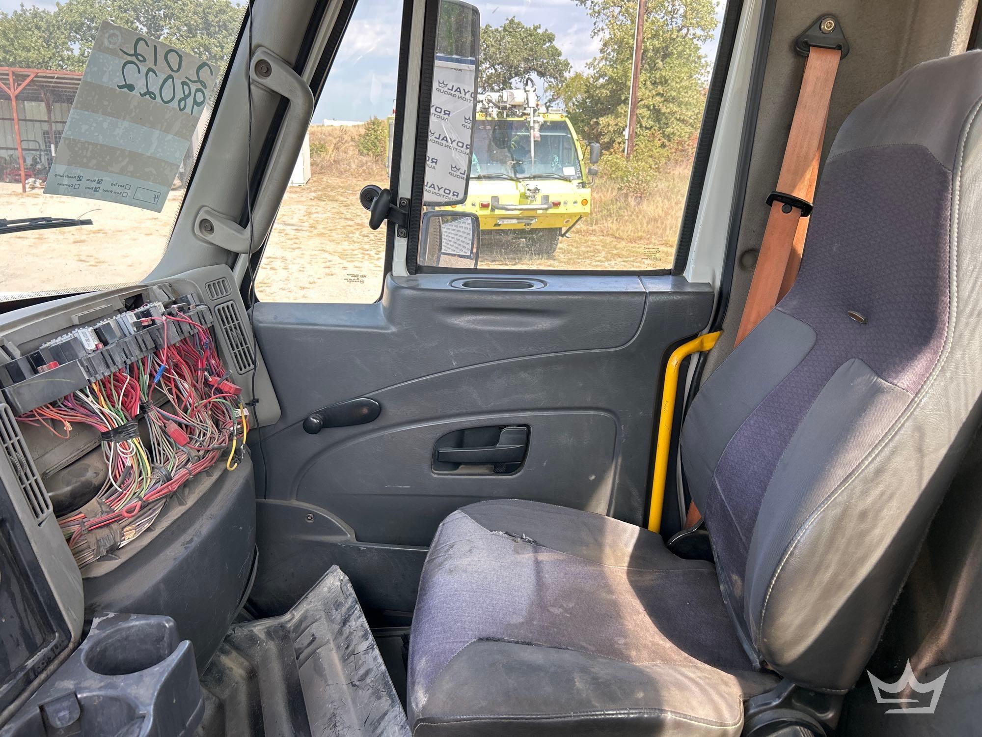2012 International 7500 WORKSTAR