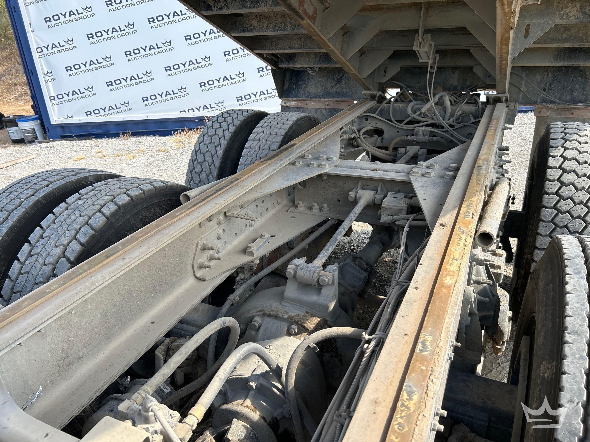 2012 International 7500 WORKSTAR