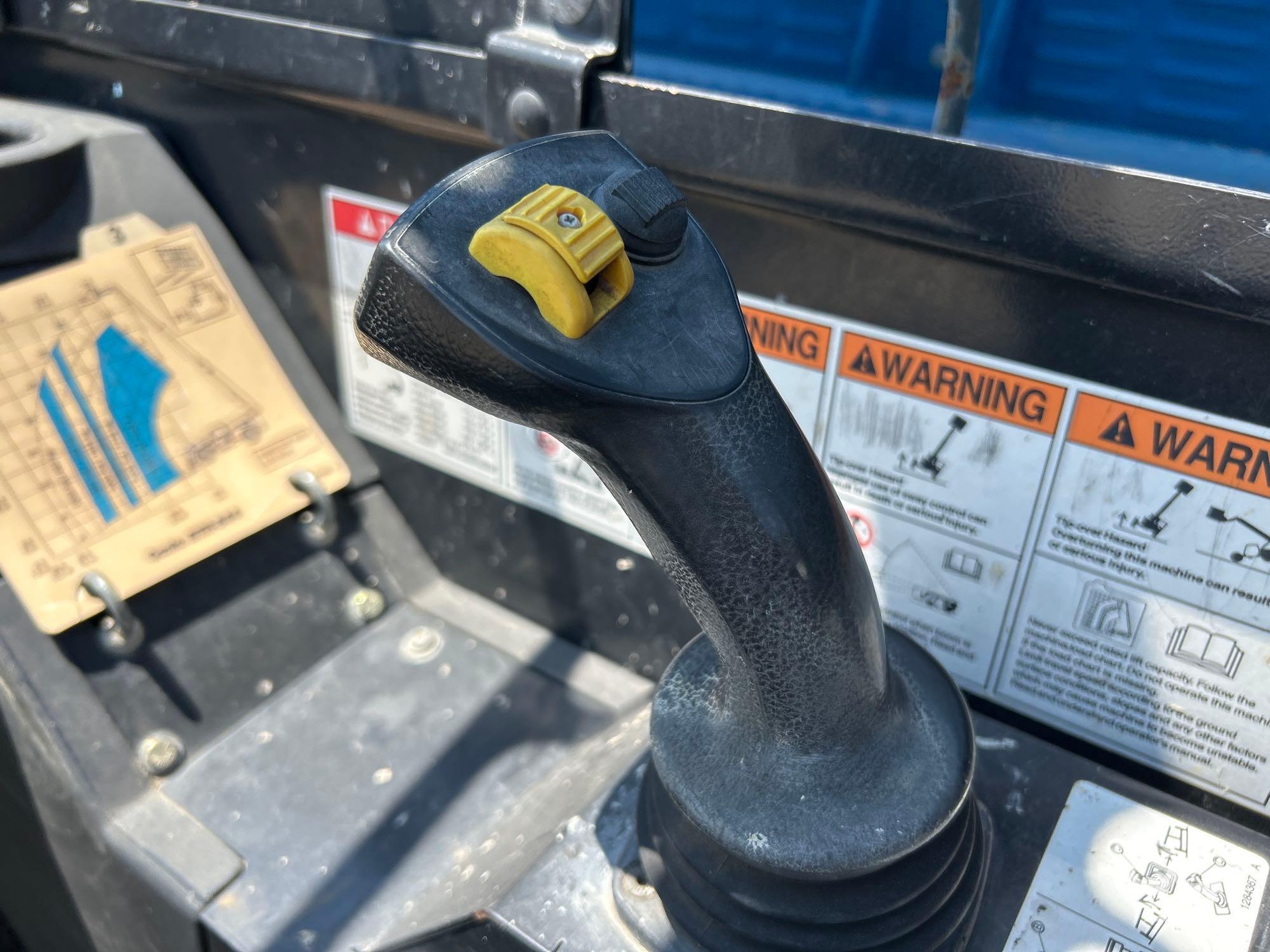 2019 Genie GTH-844