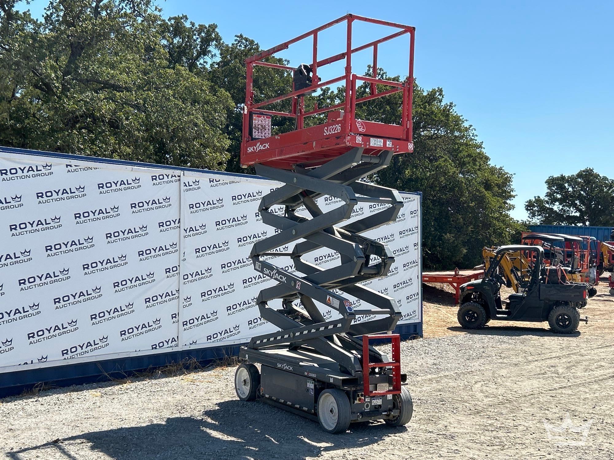 2021 Skyjack SJ3226