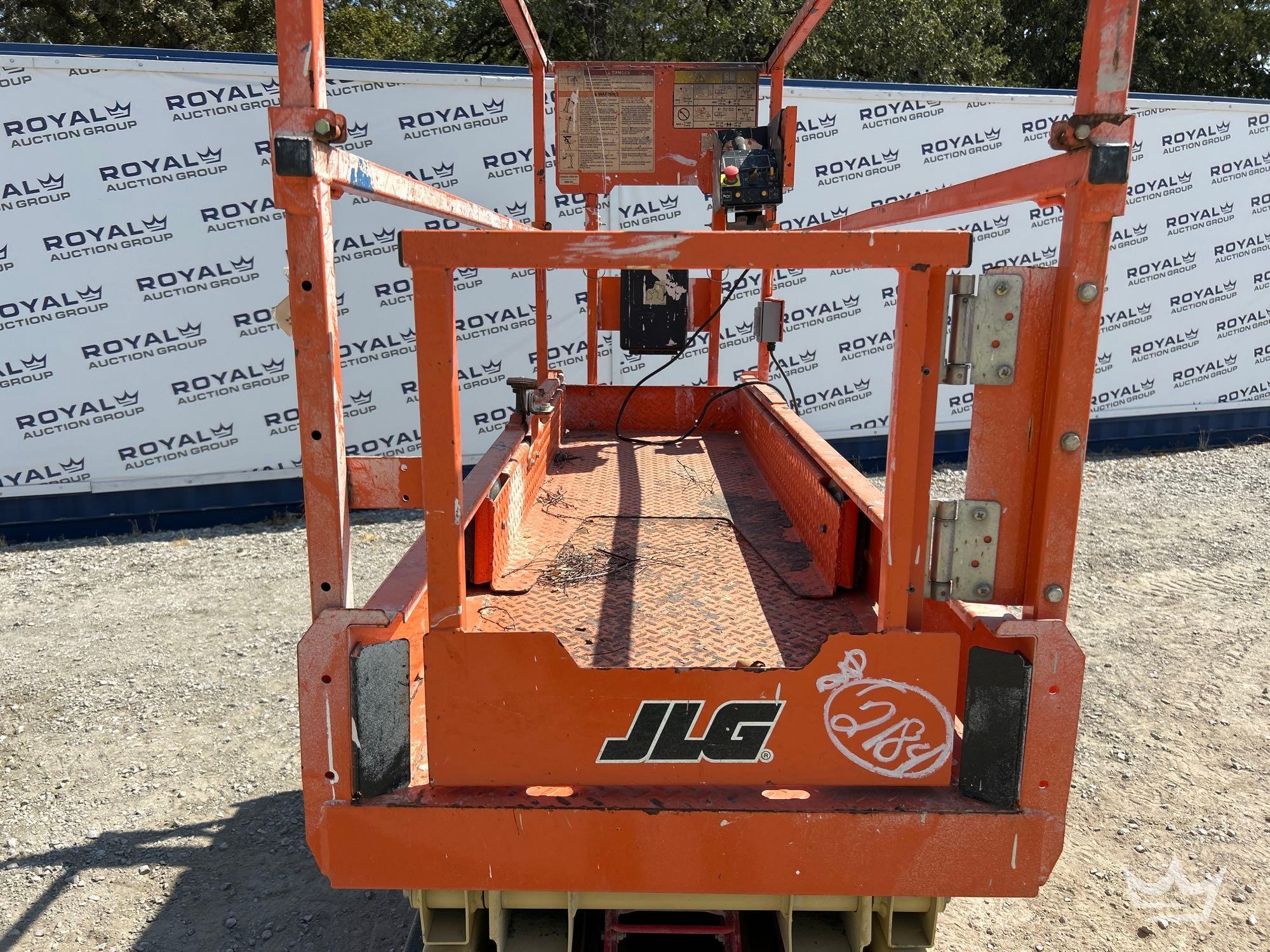 2021 JLG 2632