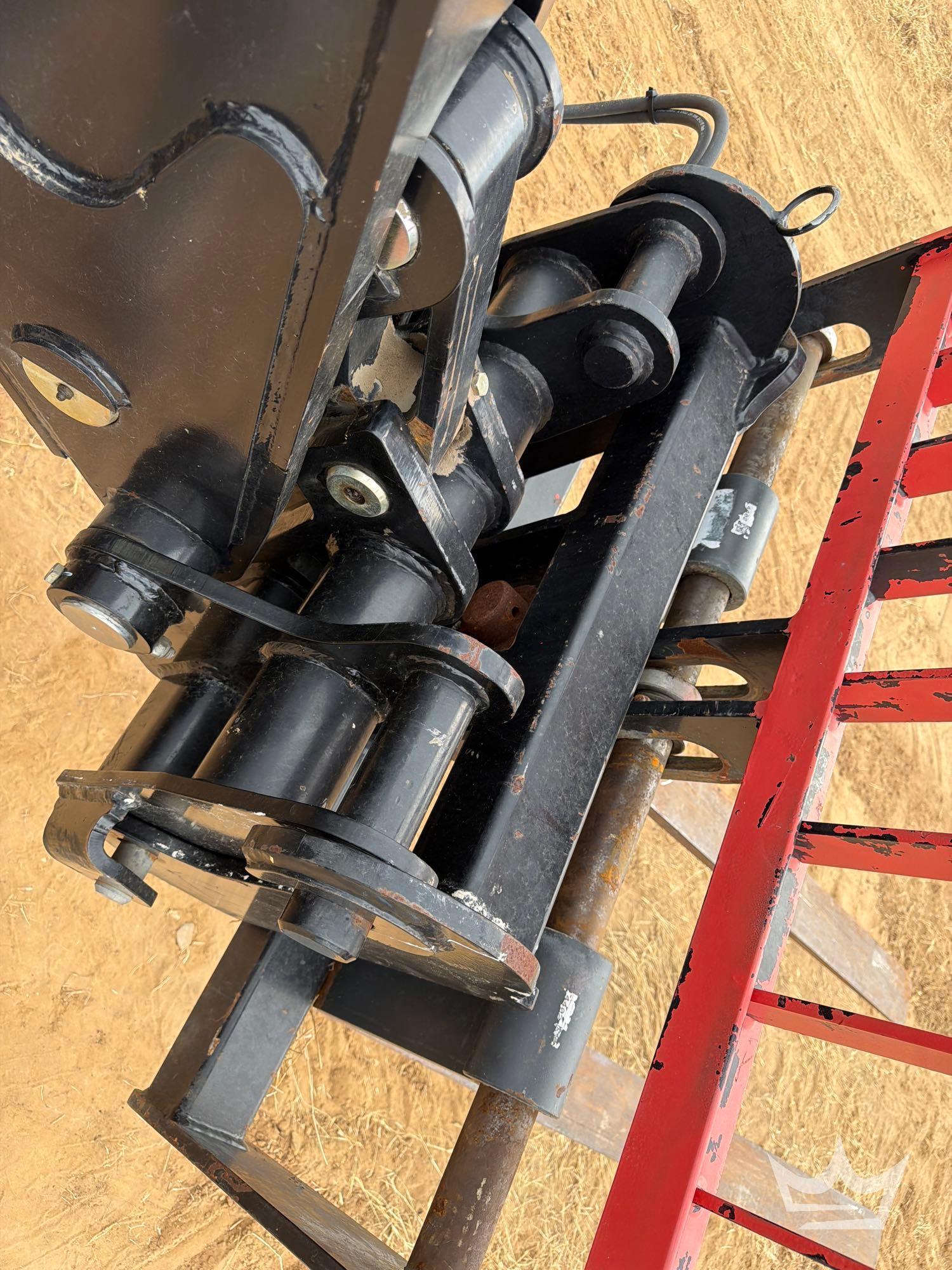 2023 JLG 925