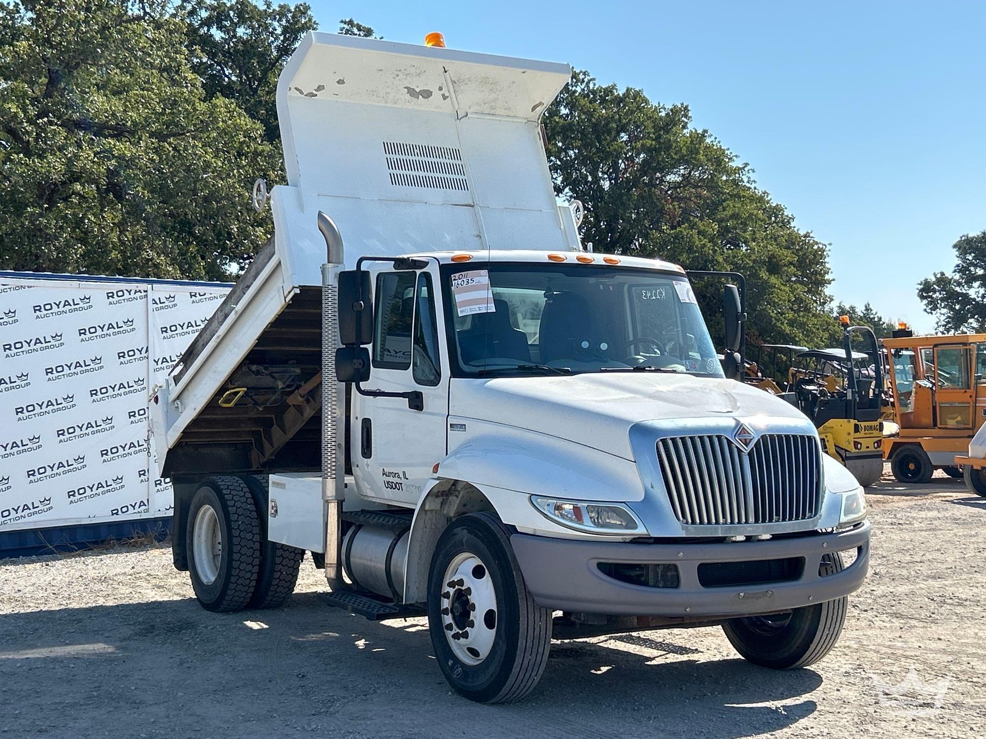 2011 International Durastar 4300