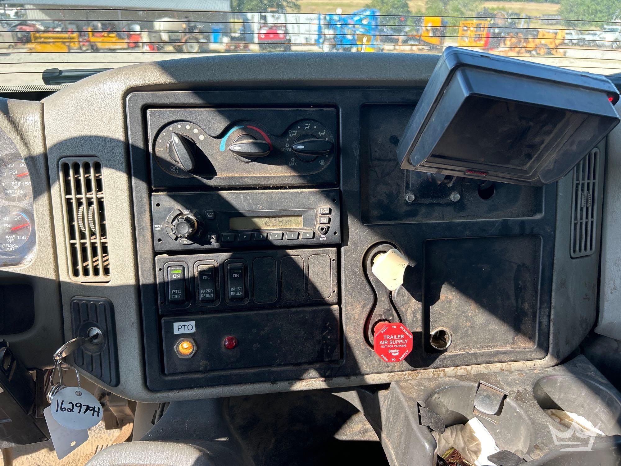 2014 International Durastar 4300