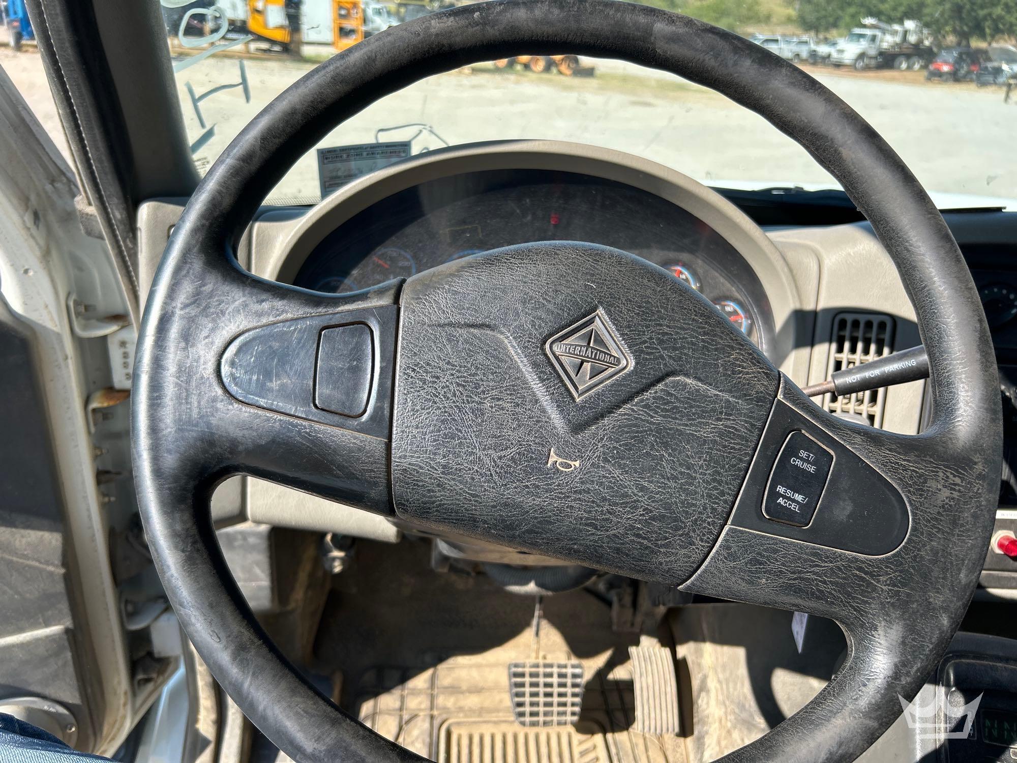 2012 International Durastar 4300
