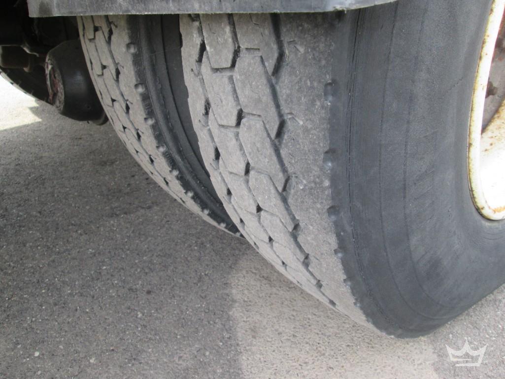 2002 International 4900