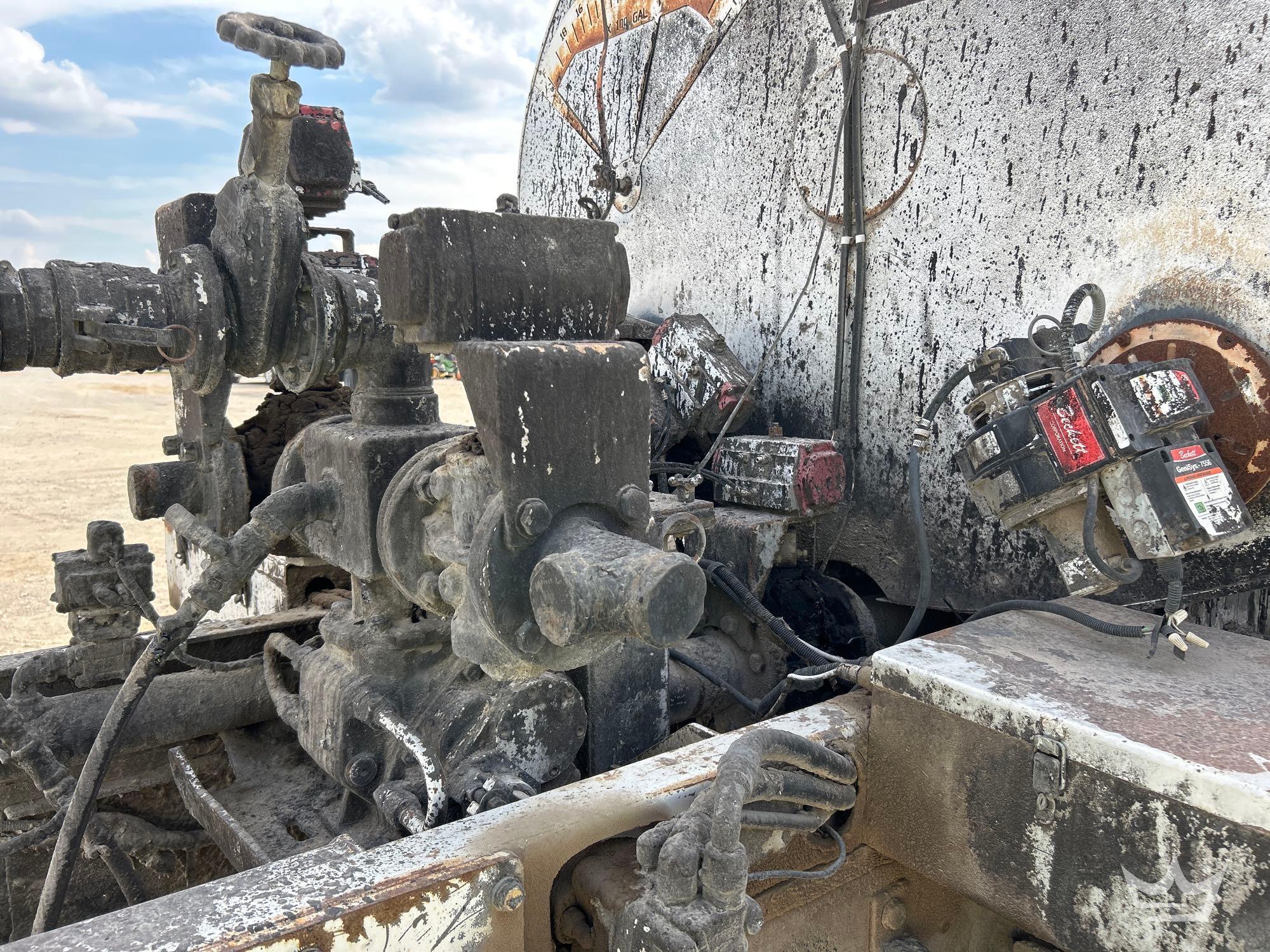2016 Freightliner M2106