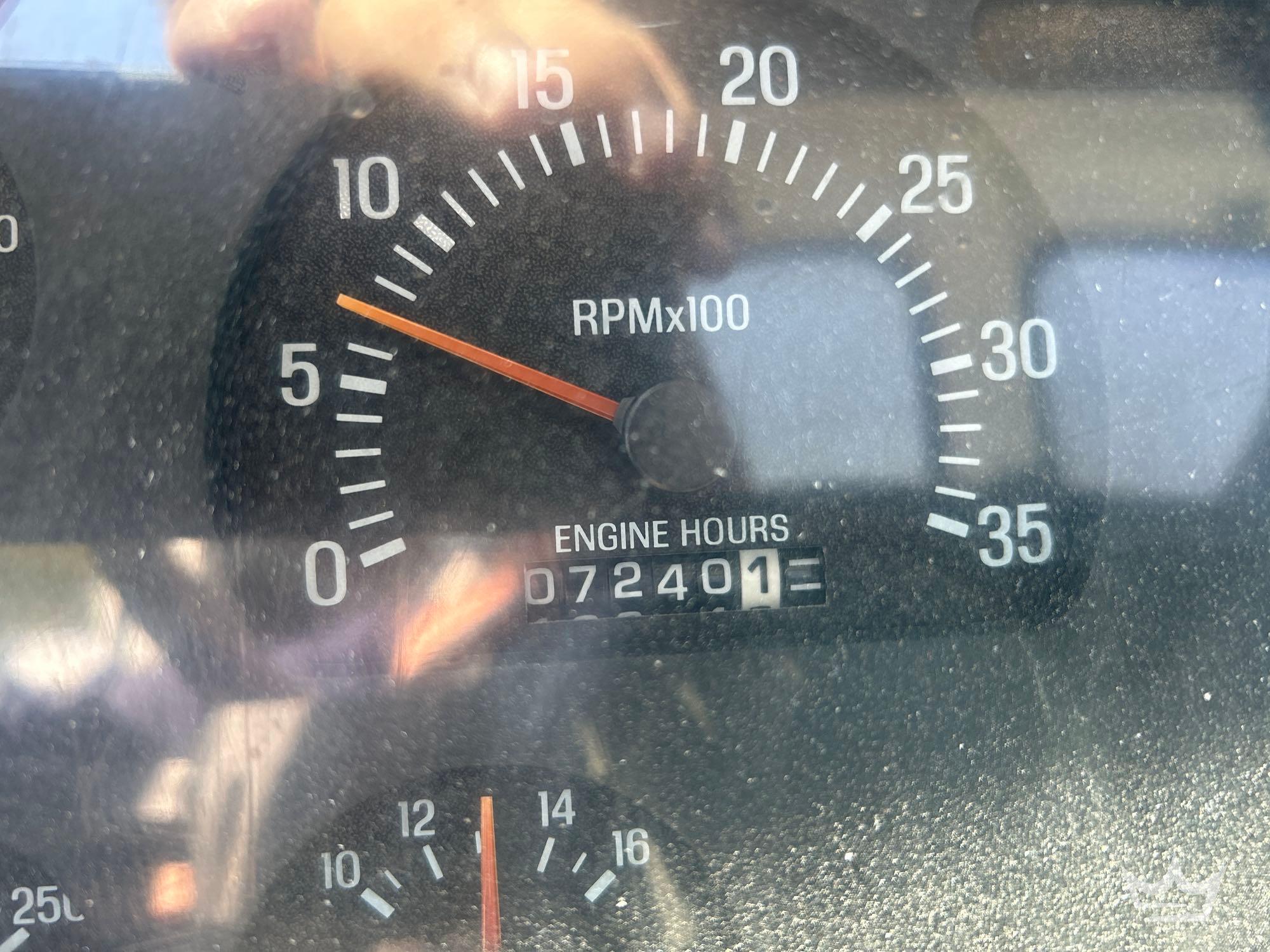 2000 Sterling L7500