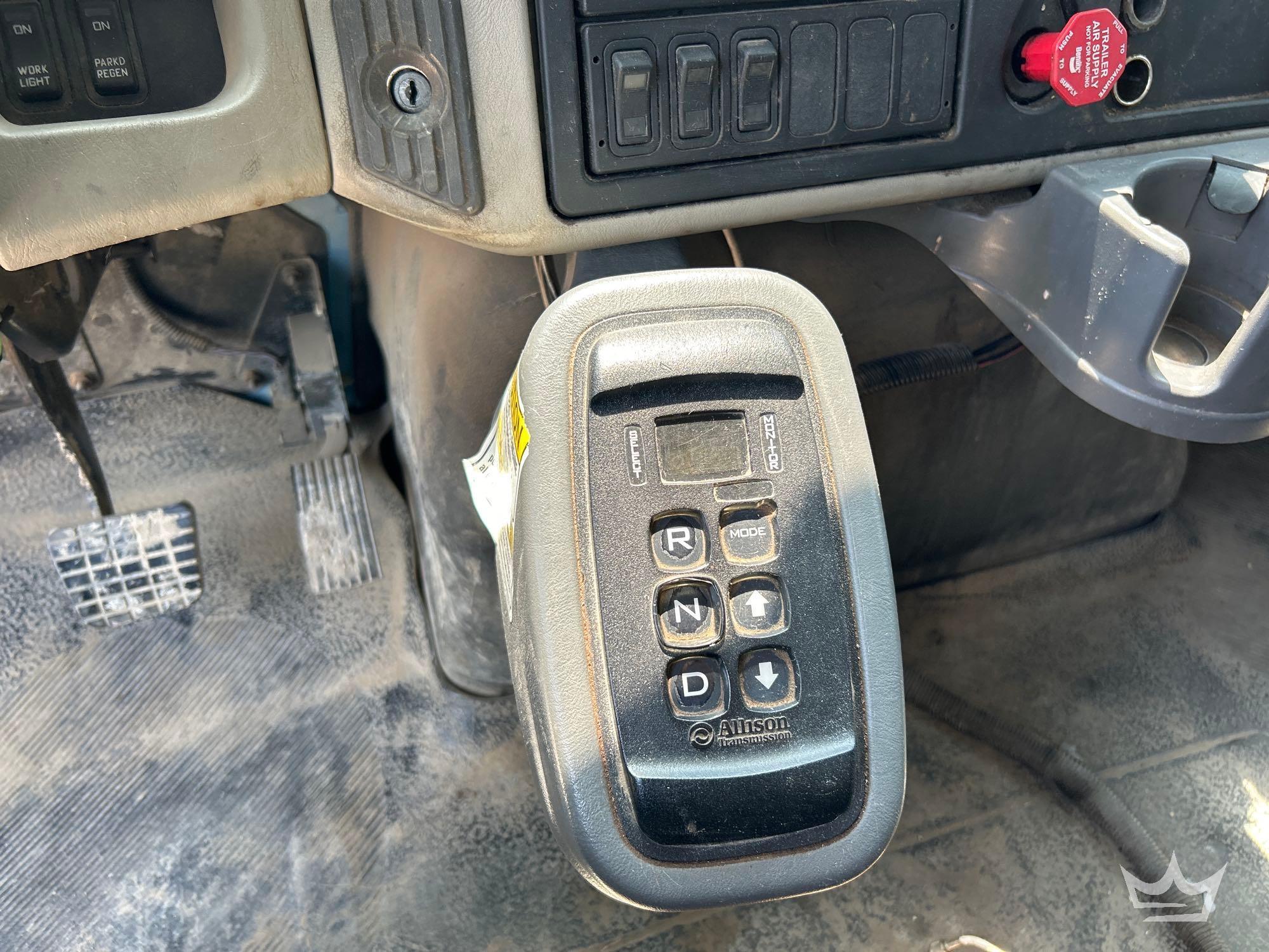 2012 International 7500 WORKSTAR