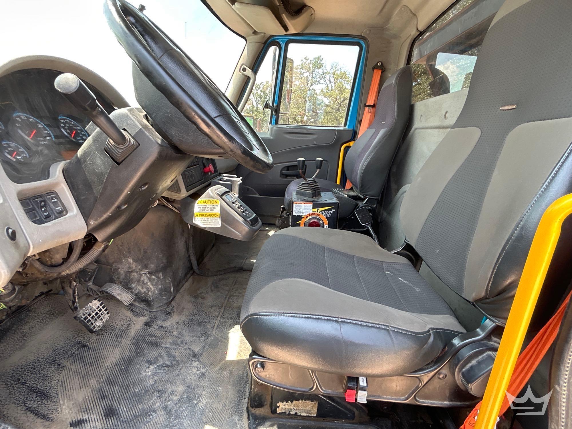 2012 International 7500 WORKSTAR