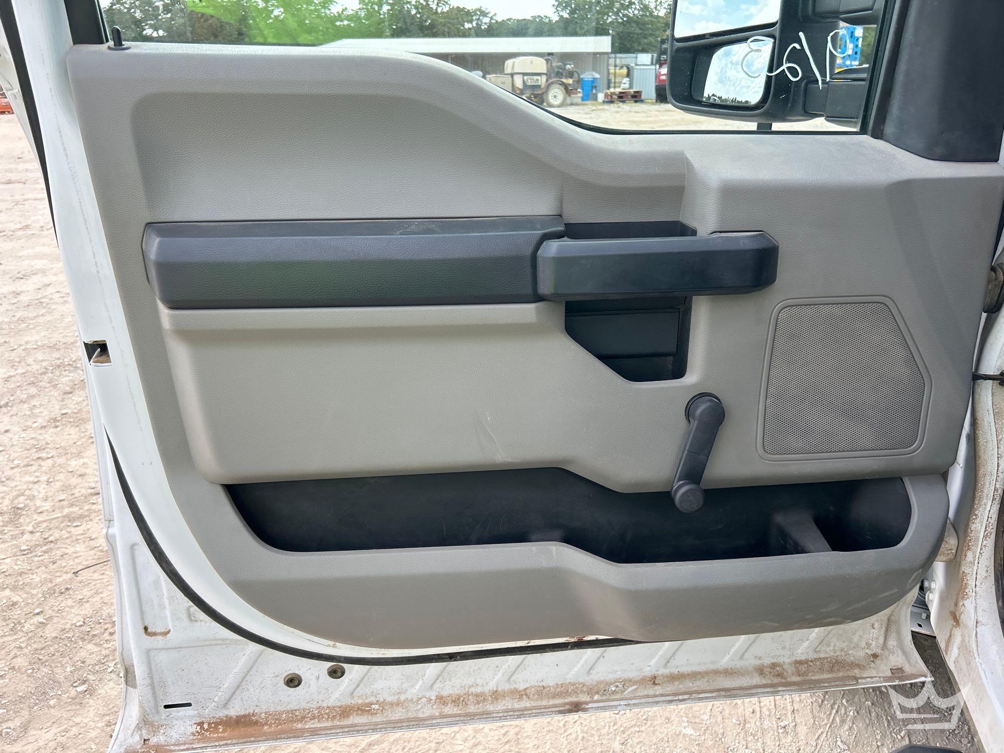 2022 Ford F-550