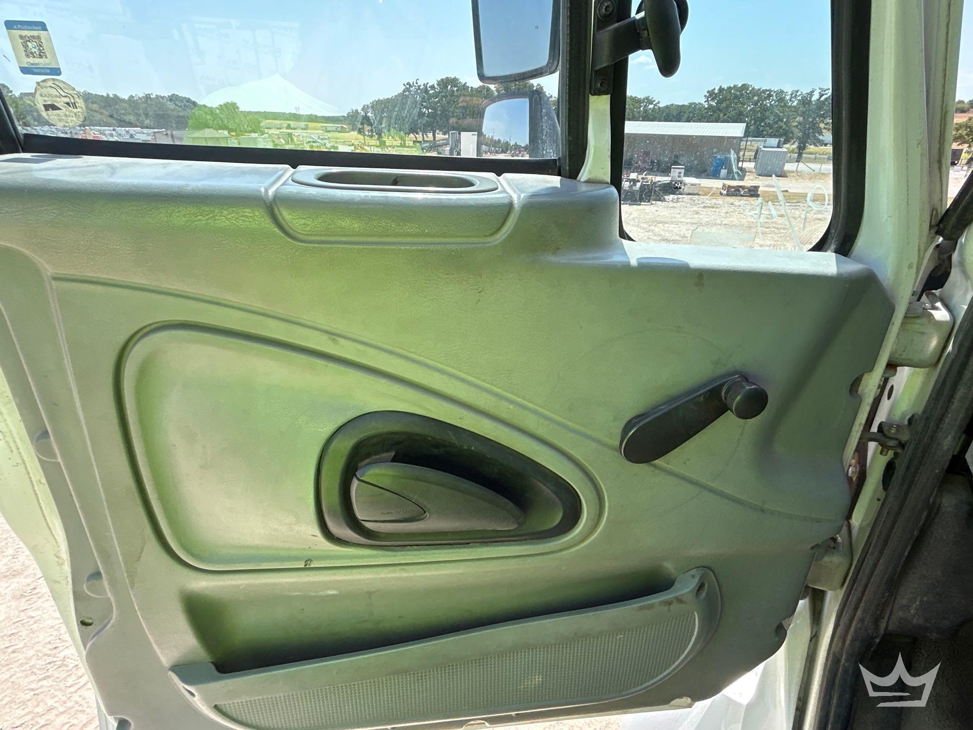 2003 International 7400