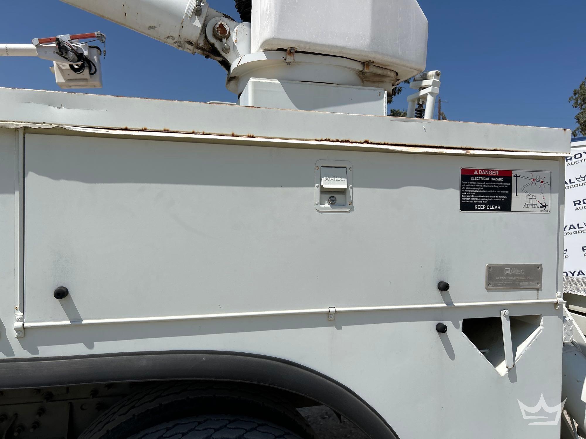 2003 International 7400