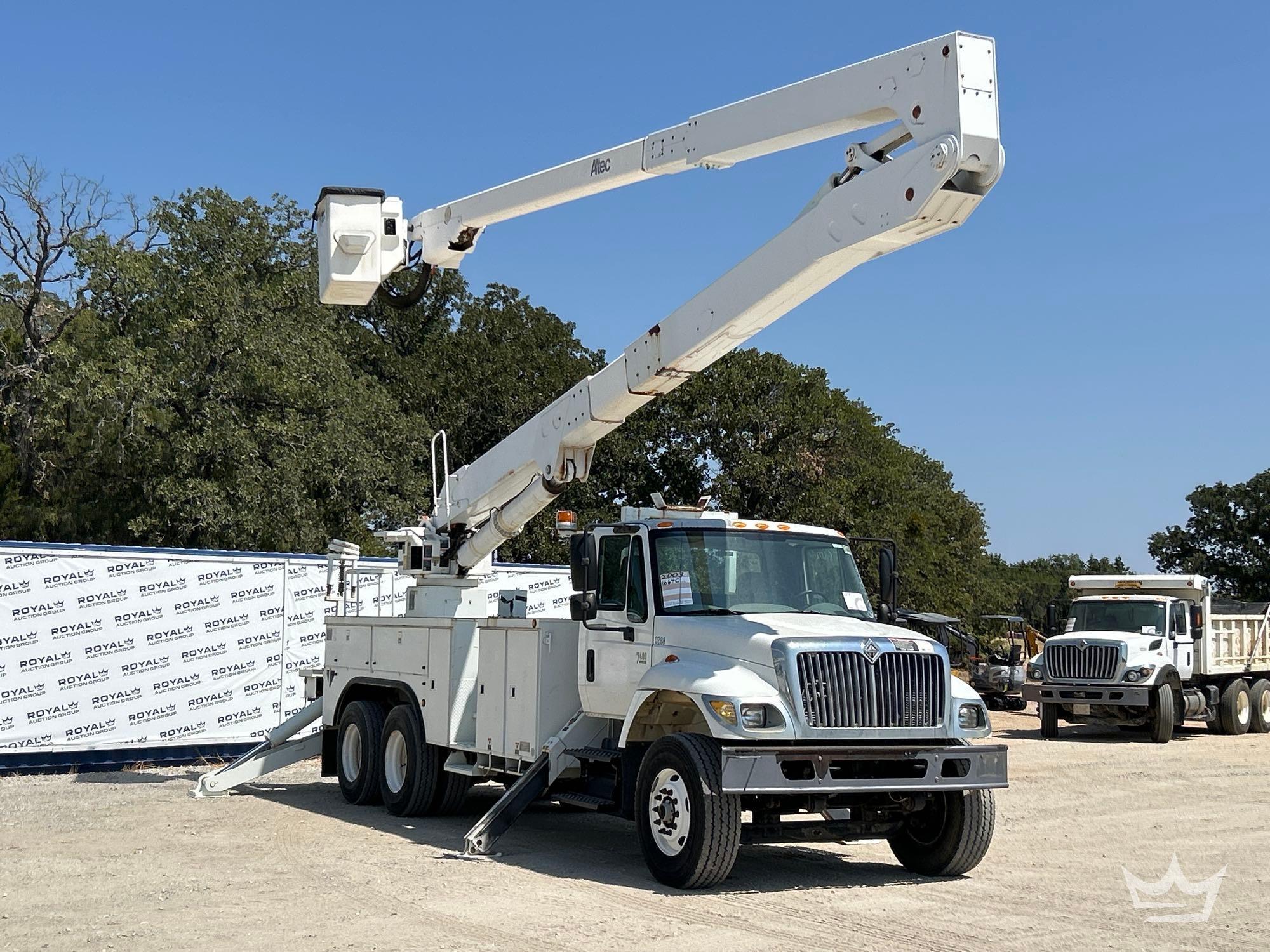 2003 International 7400