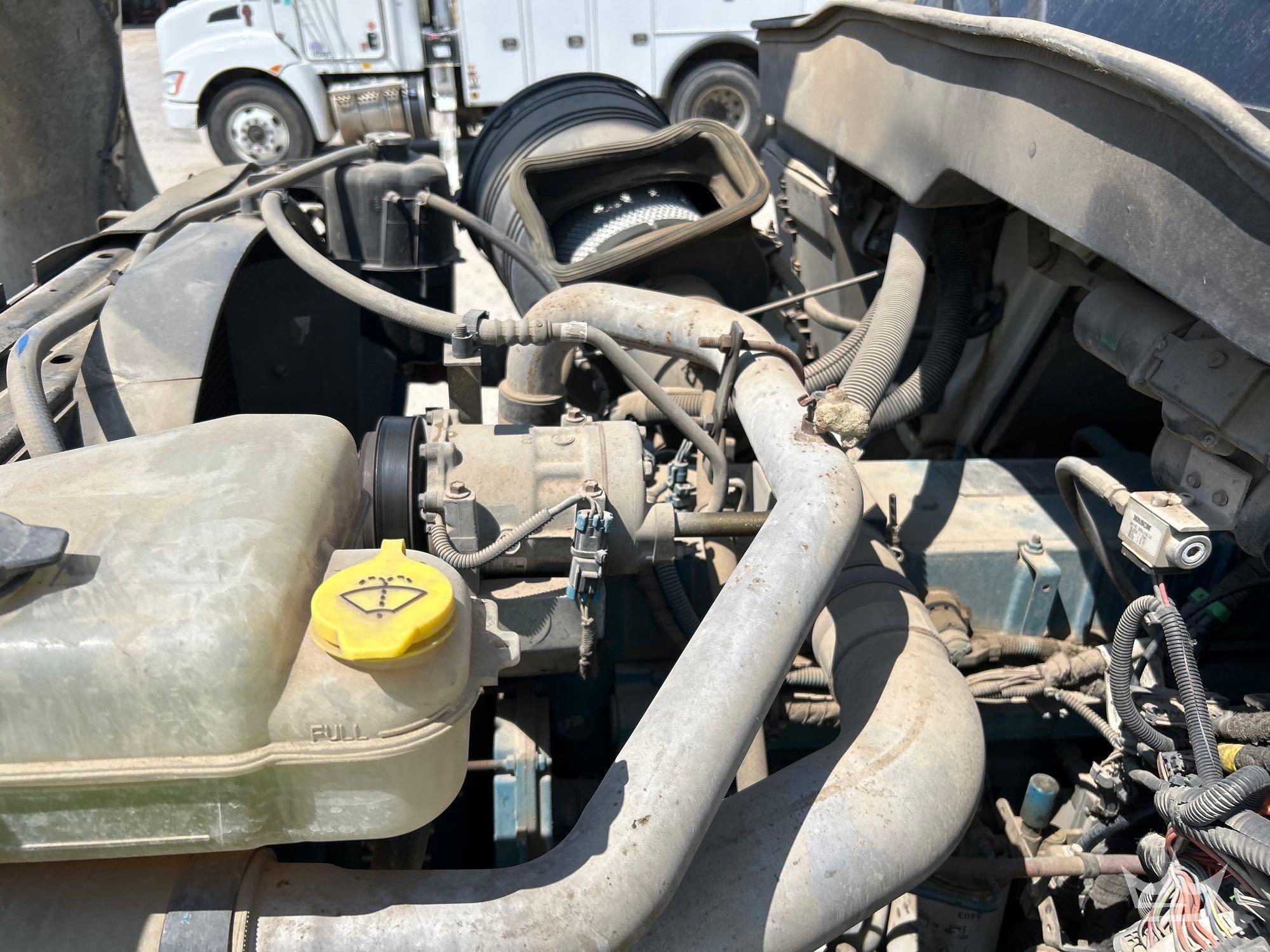 2003 International 7400