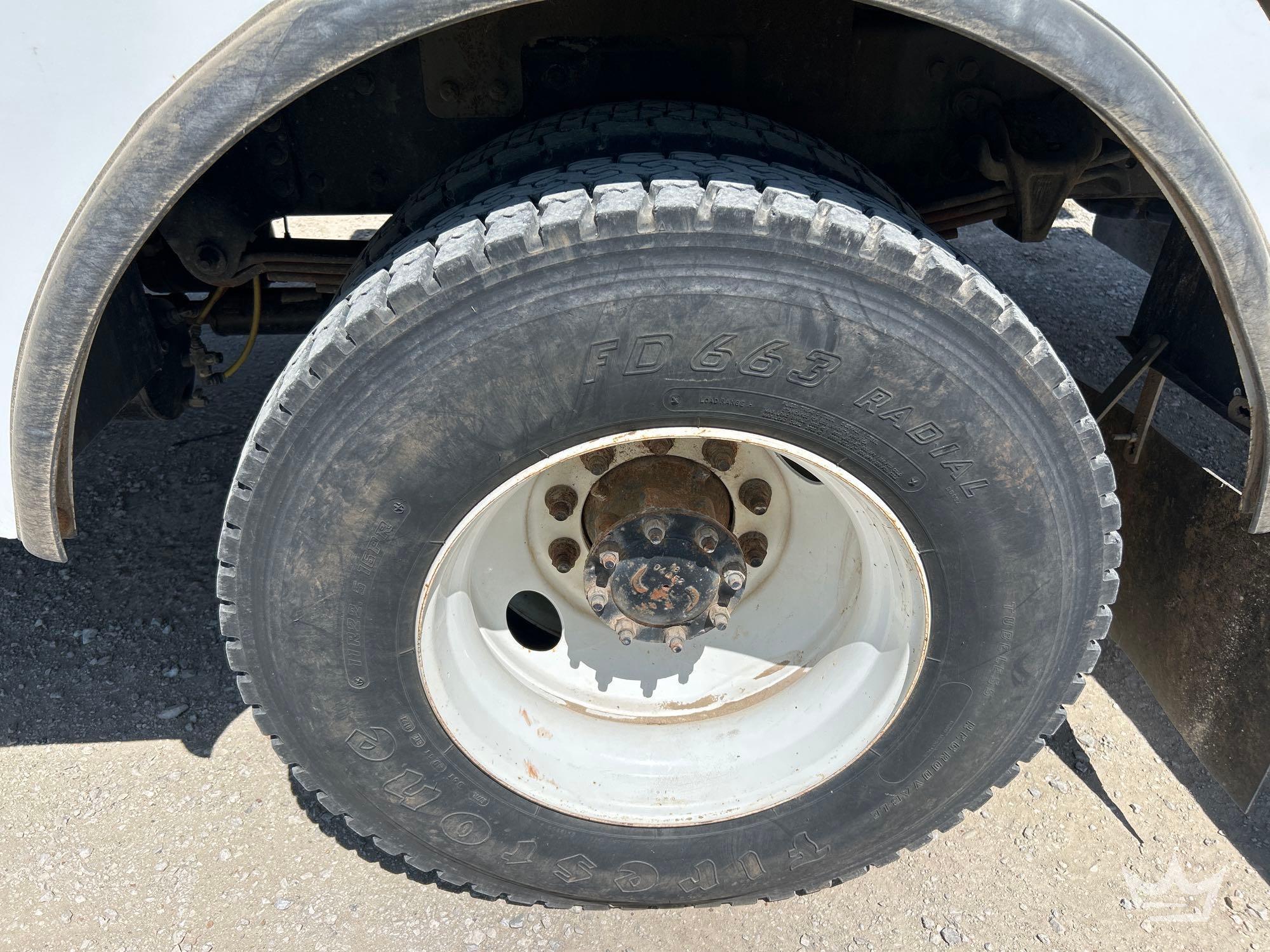 2019 Freightliner M2 106