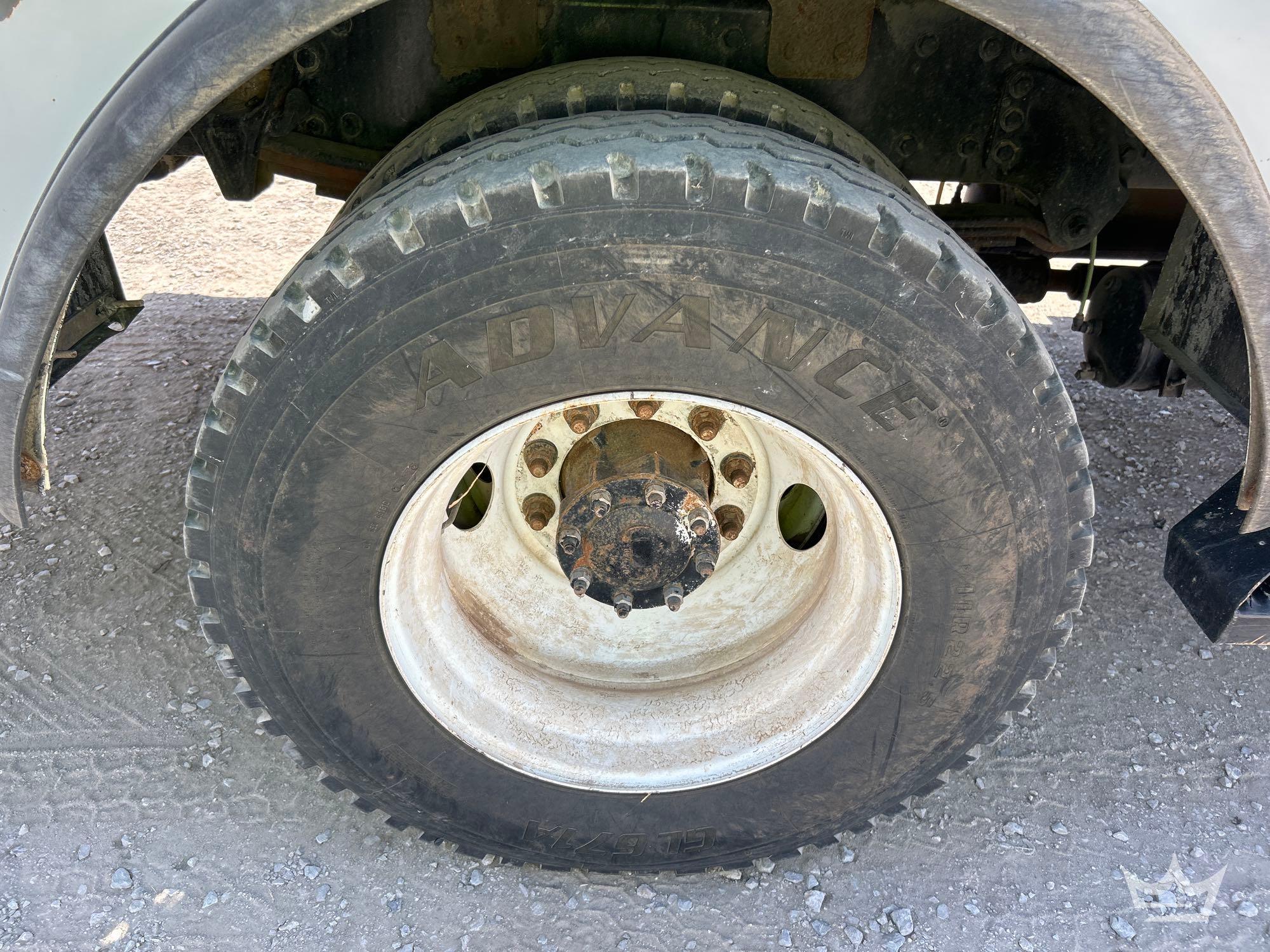 2019 Freightliner M2 106