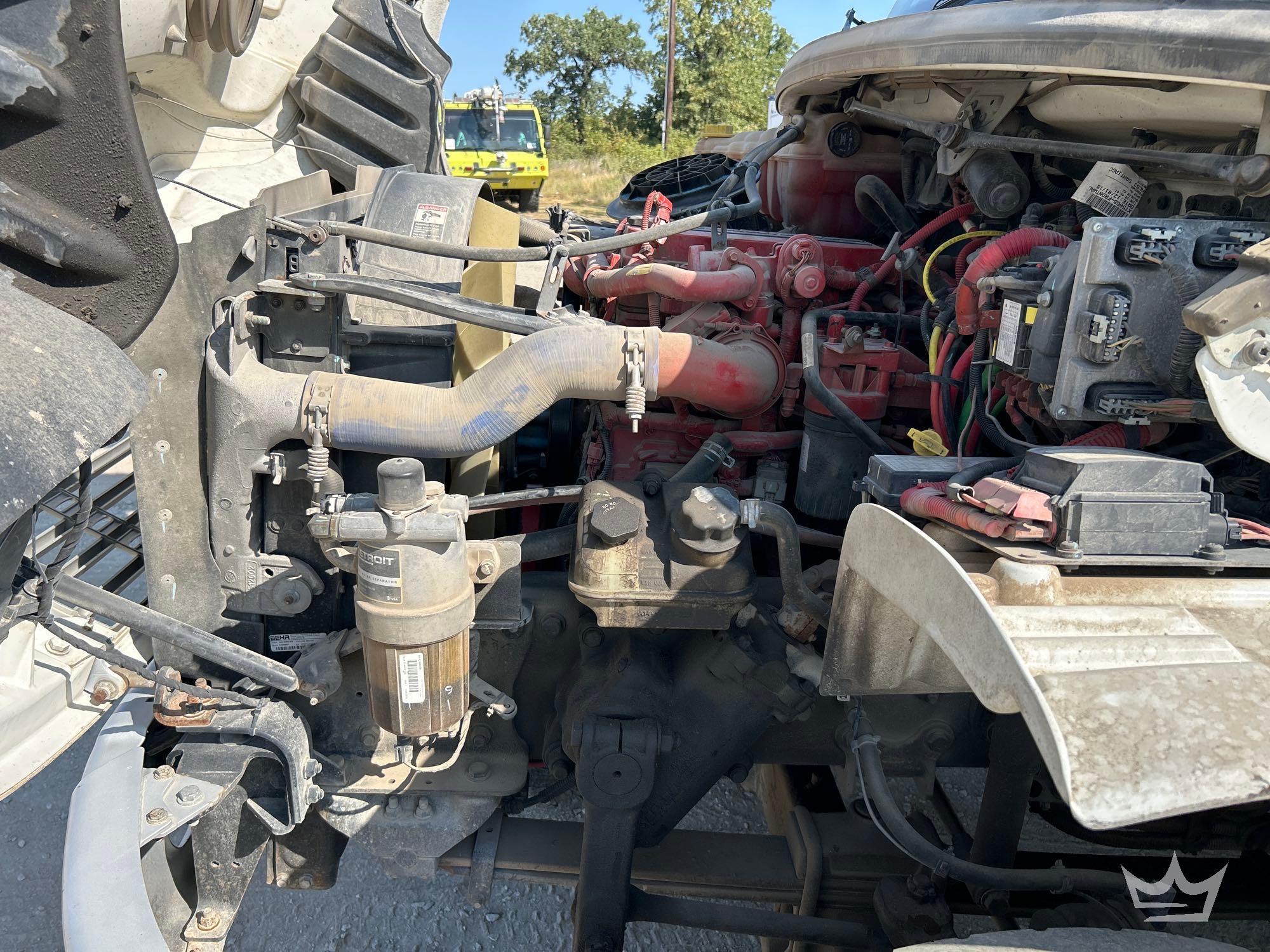 2019 Freightliner M2106