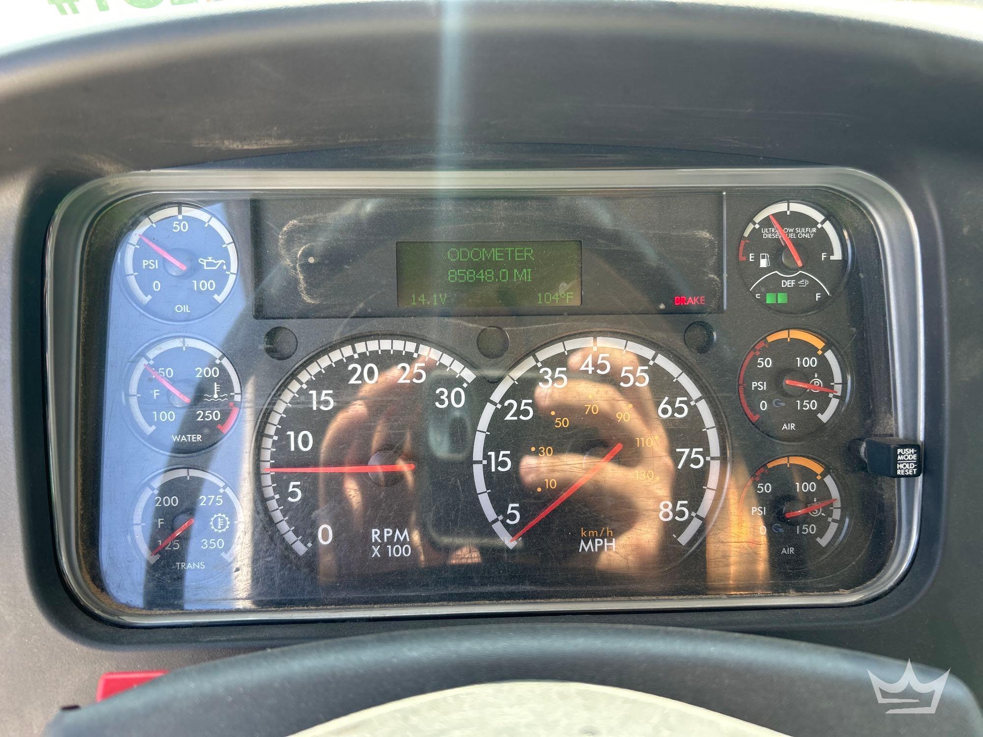 2019 Freightliner M2 106