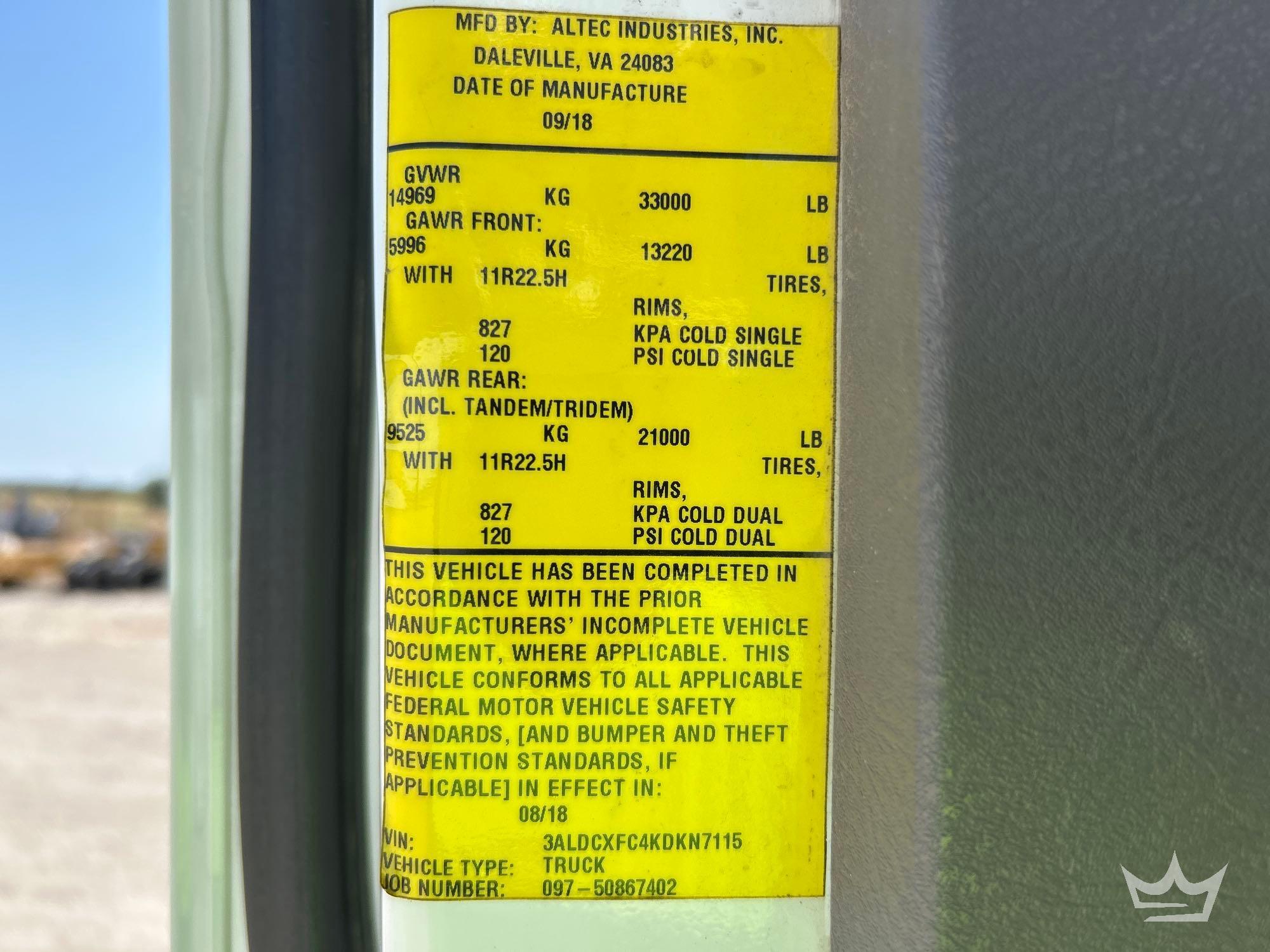 2019 Freightliner M2 106