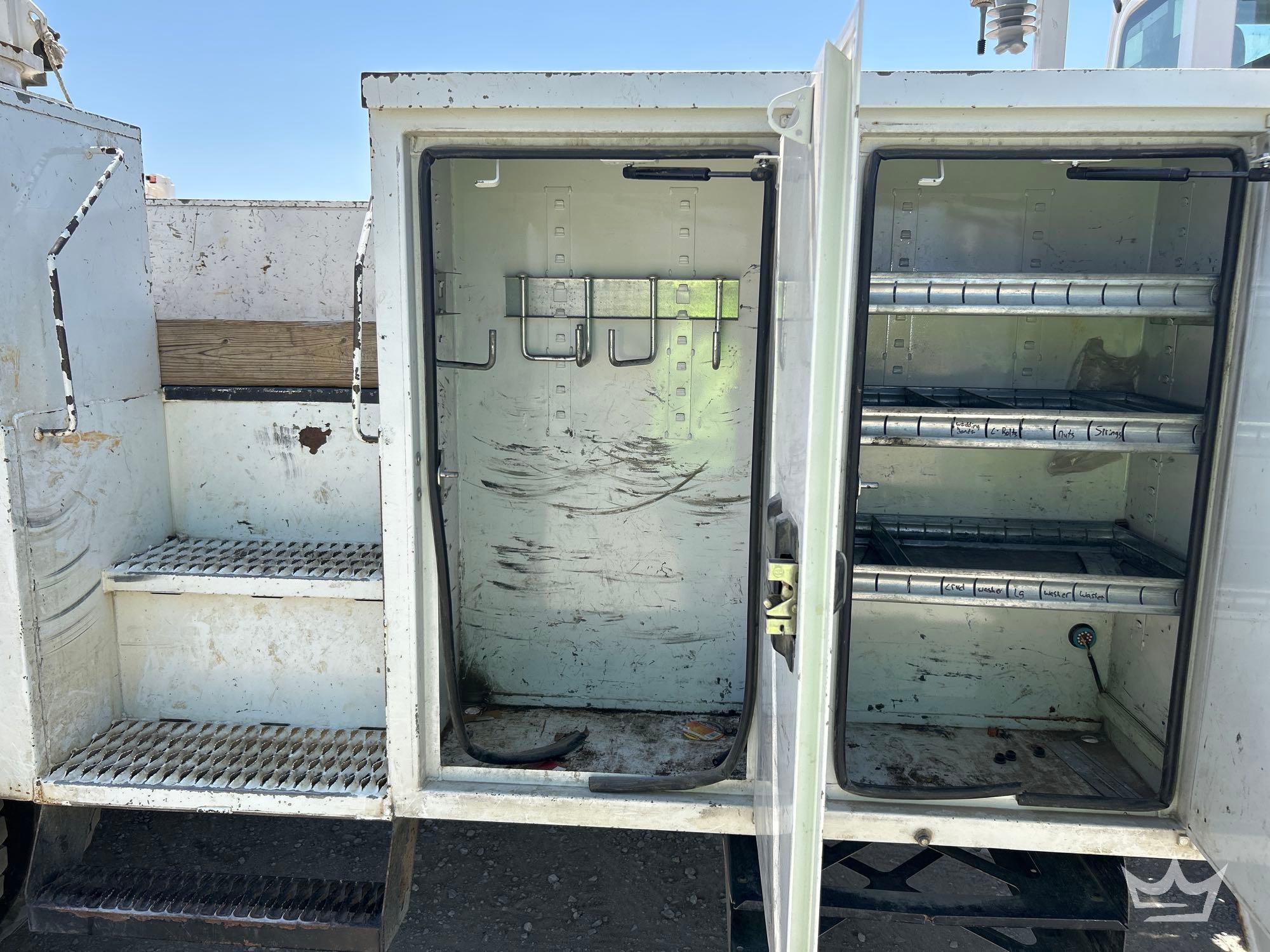 2019 Freightliner M2 106