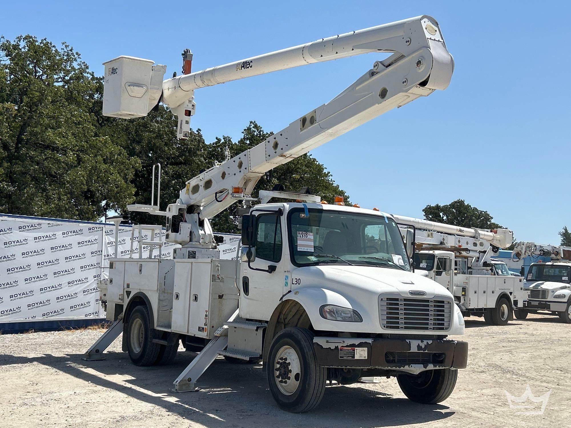 2019 Freightliner M2 106