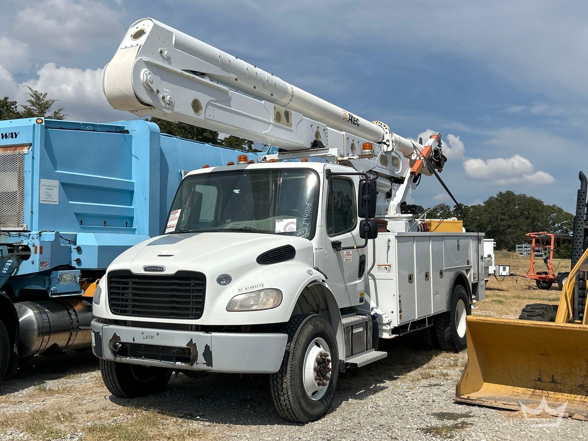 2020 Freightliner M2 106