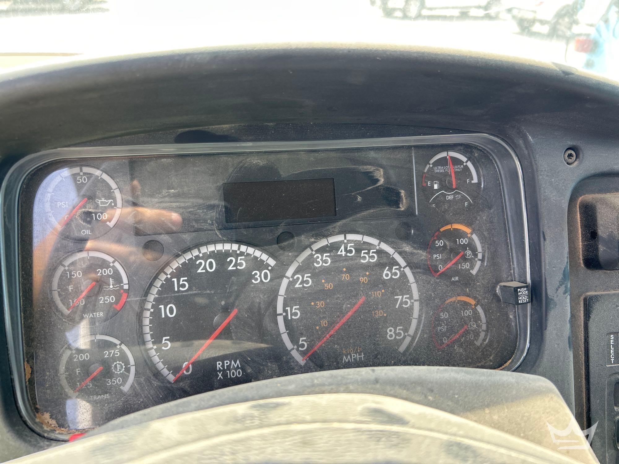2020 Freightliner M2 106