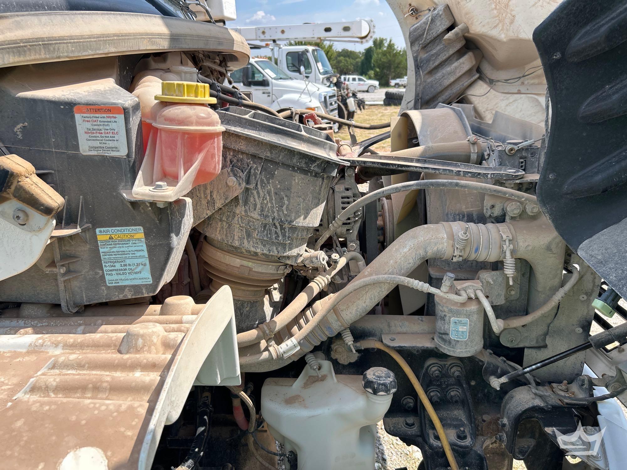 2020 Freightliner M2 106