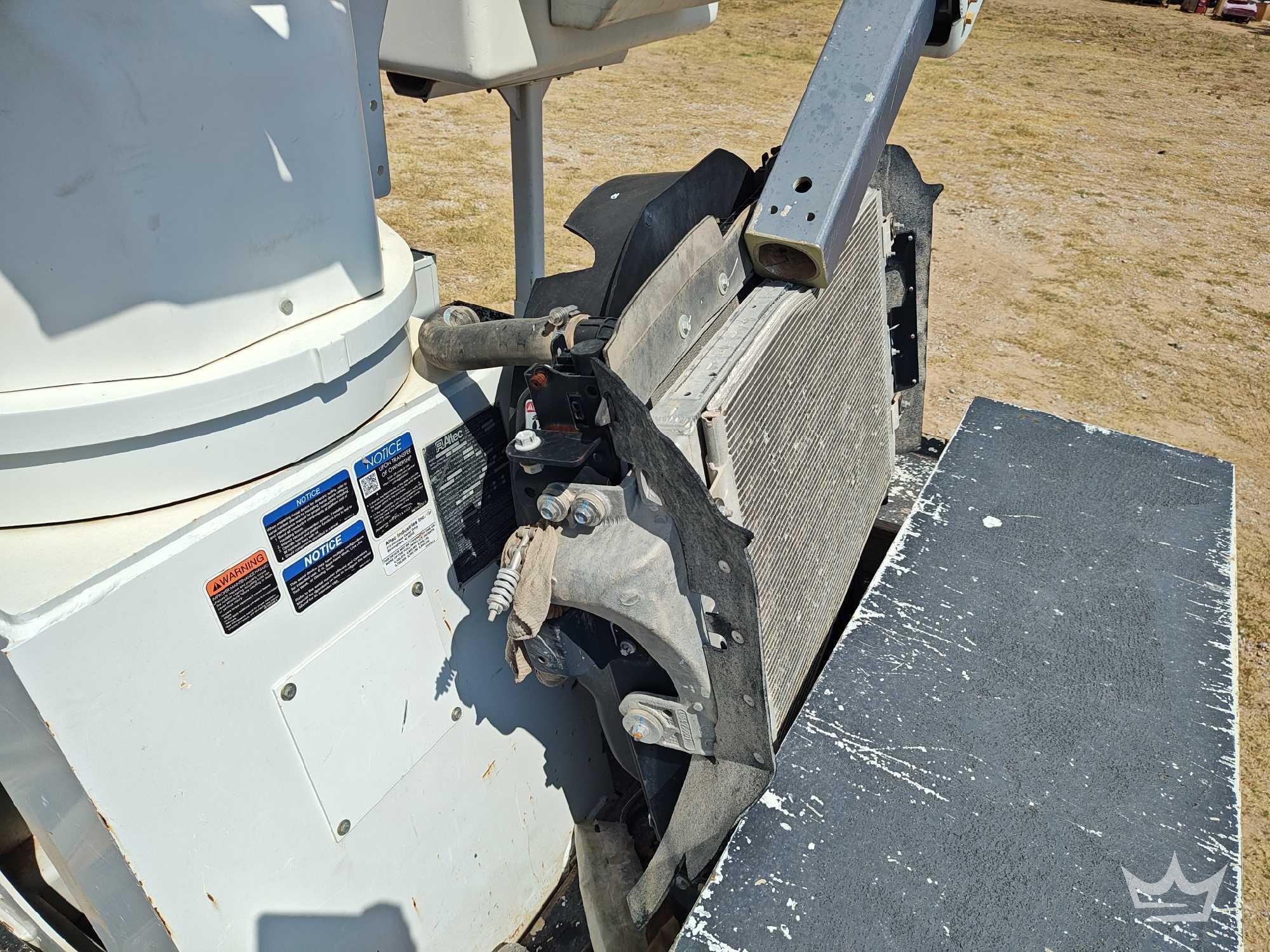 2021 Freightliner M2 106