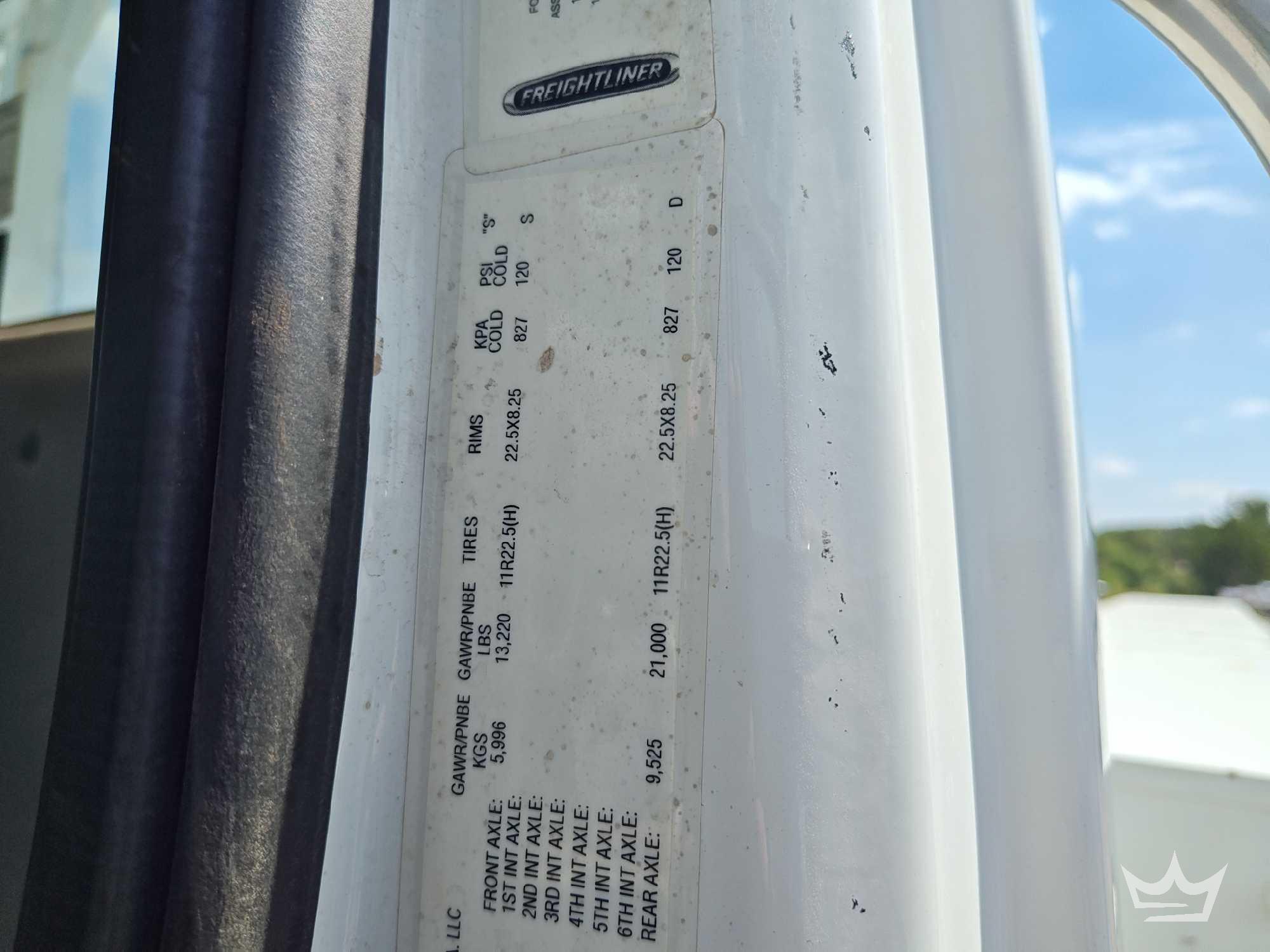 2019 Freightliner M2 106